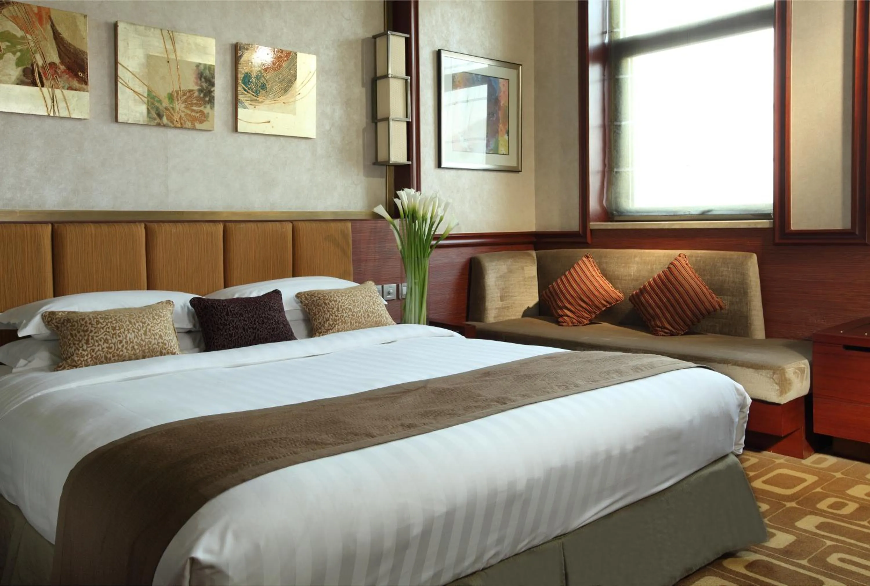 Business Suite in Min Zu Hotel