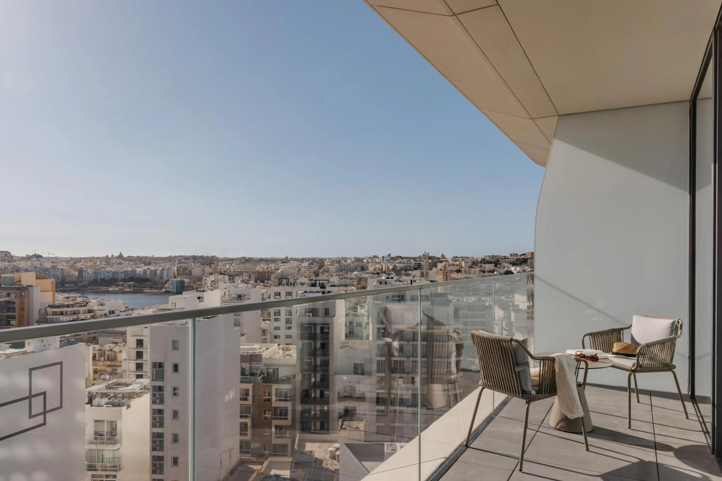 Superior Me Sea View with Balcony in ME Malta by Meliá