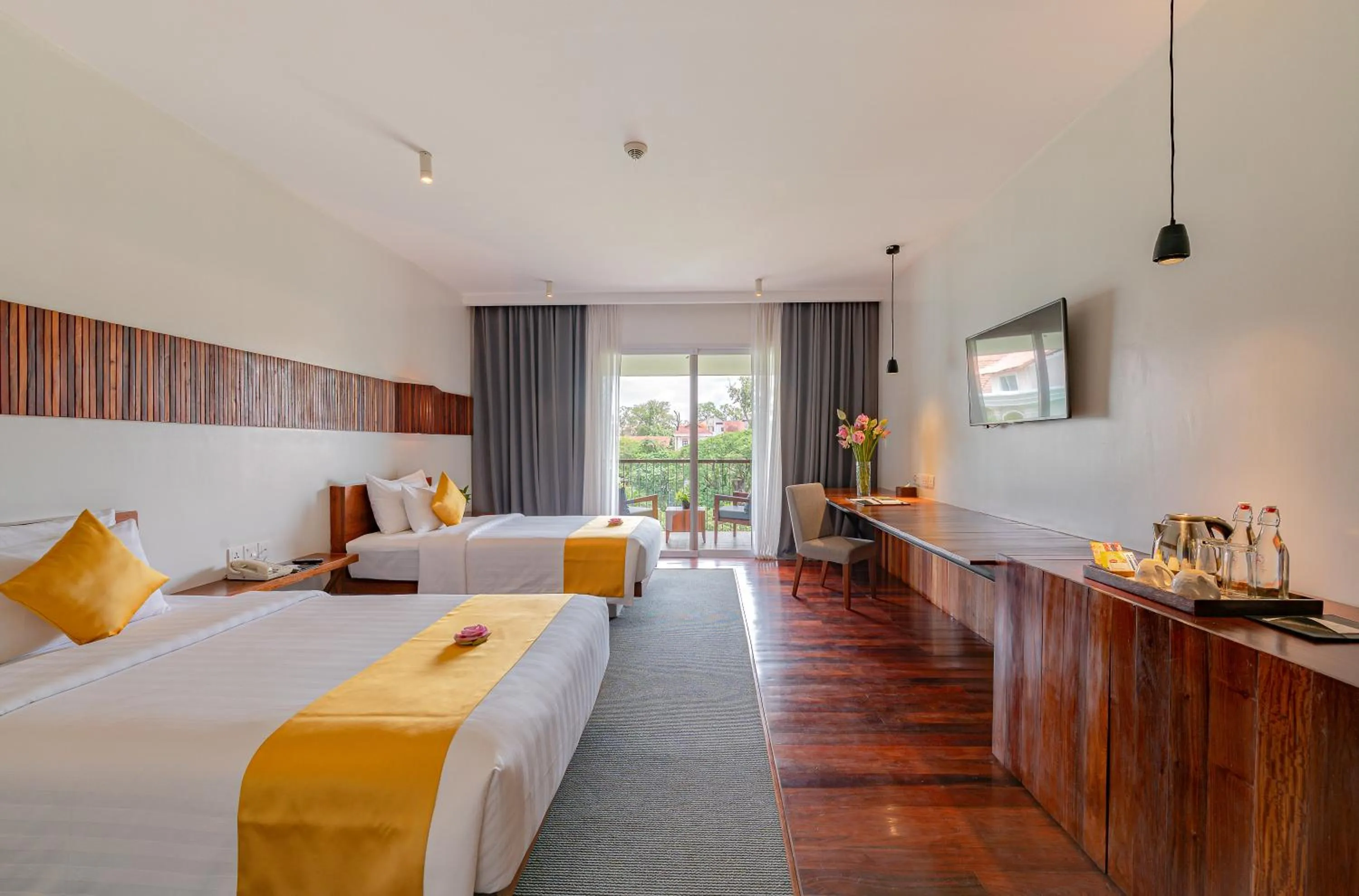 Executive Twin Room in Hotel Somadevi Angkor Boutique and Resort