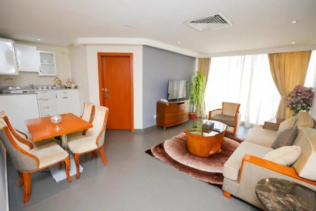 Apartment with Sea View in ماجيك سويت ابوحليفة Magic Suite Abu Halifa