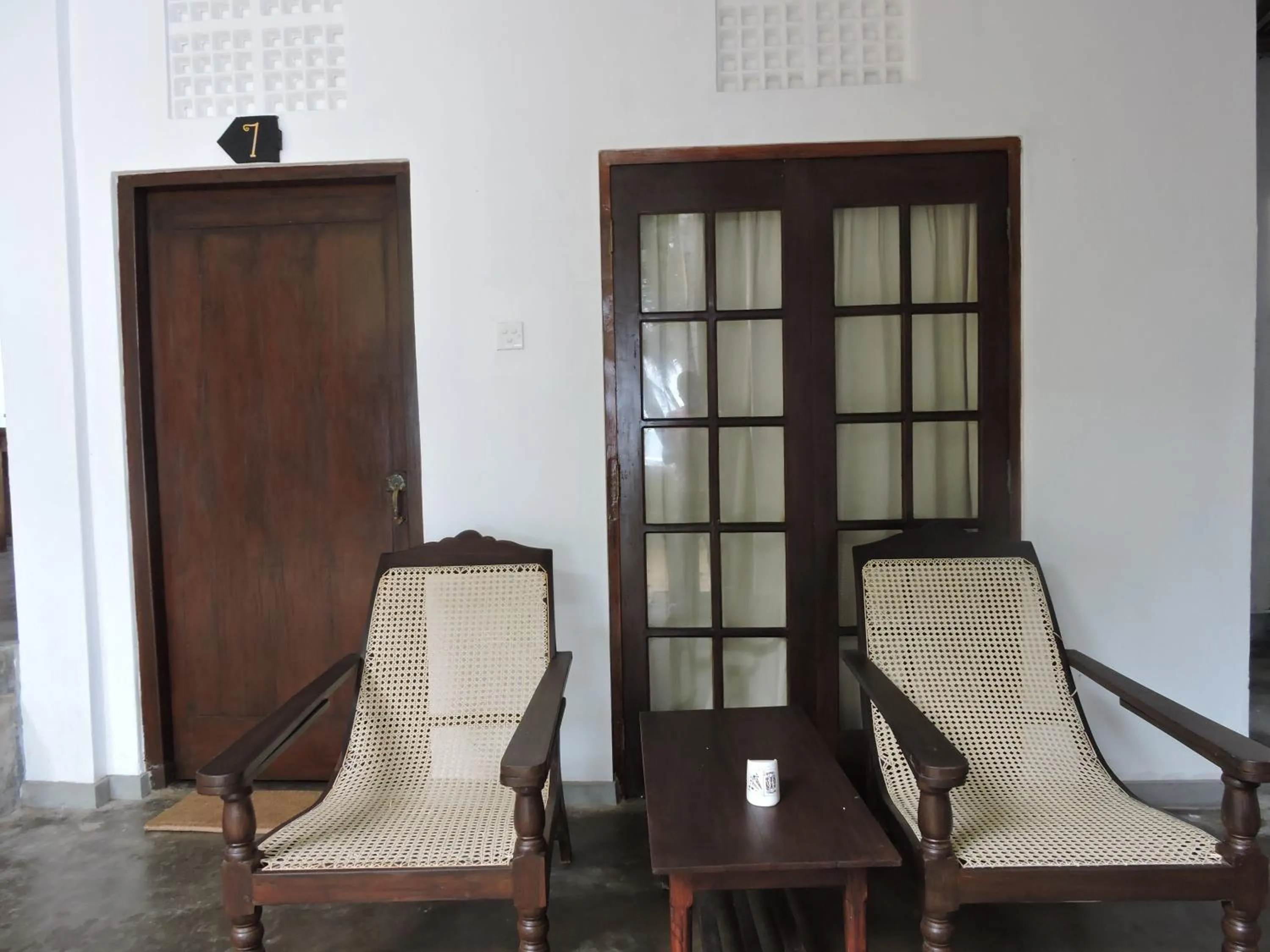 Deluxe Double or Twin Room in Curry Bowl Restaurant & Turtles Rest