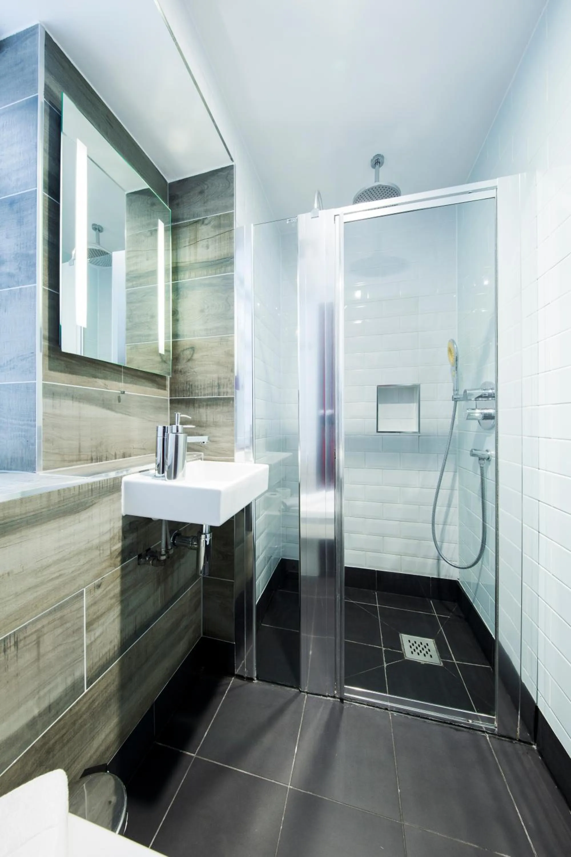 Twin in Generator London