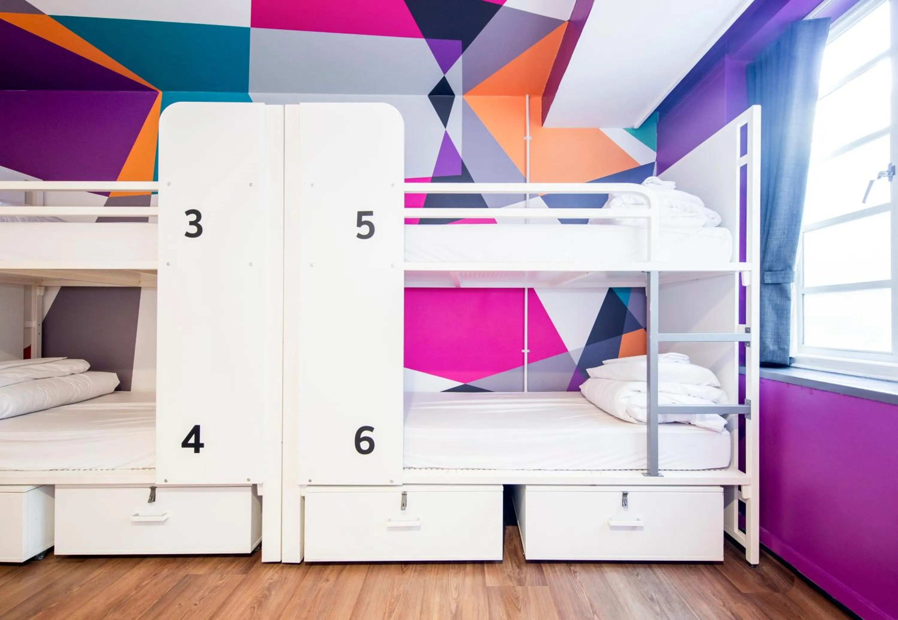 1 Bed in a 6-Bed Mixed Shared Dorm in Generator London