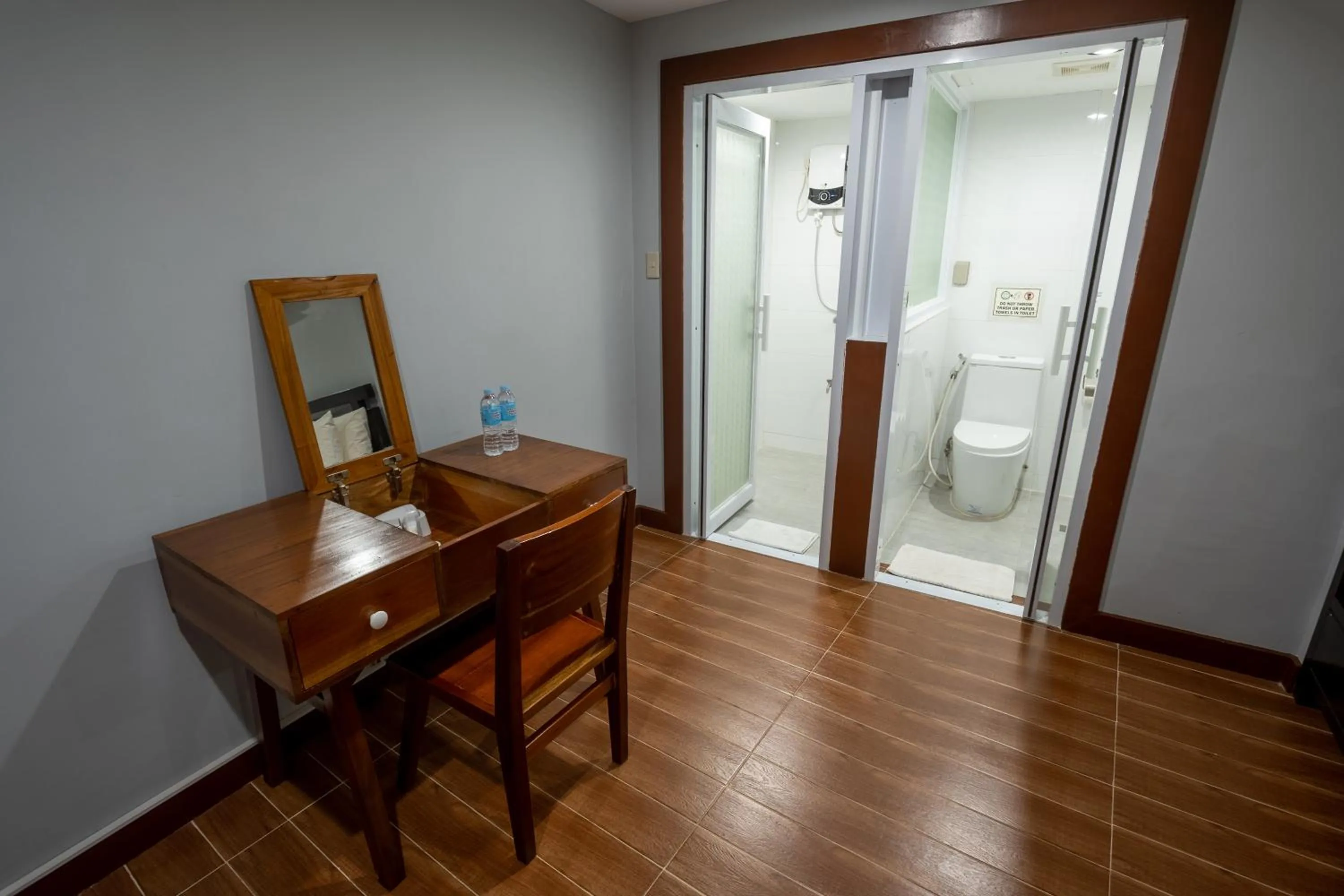 Deluxe Twin Room in One Averee Bay Hotel