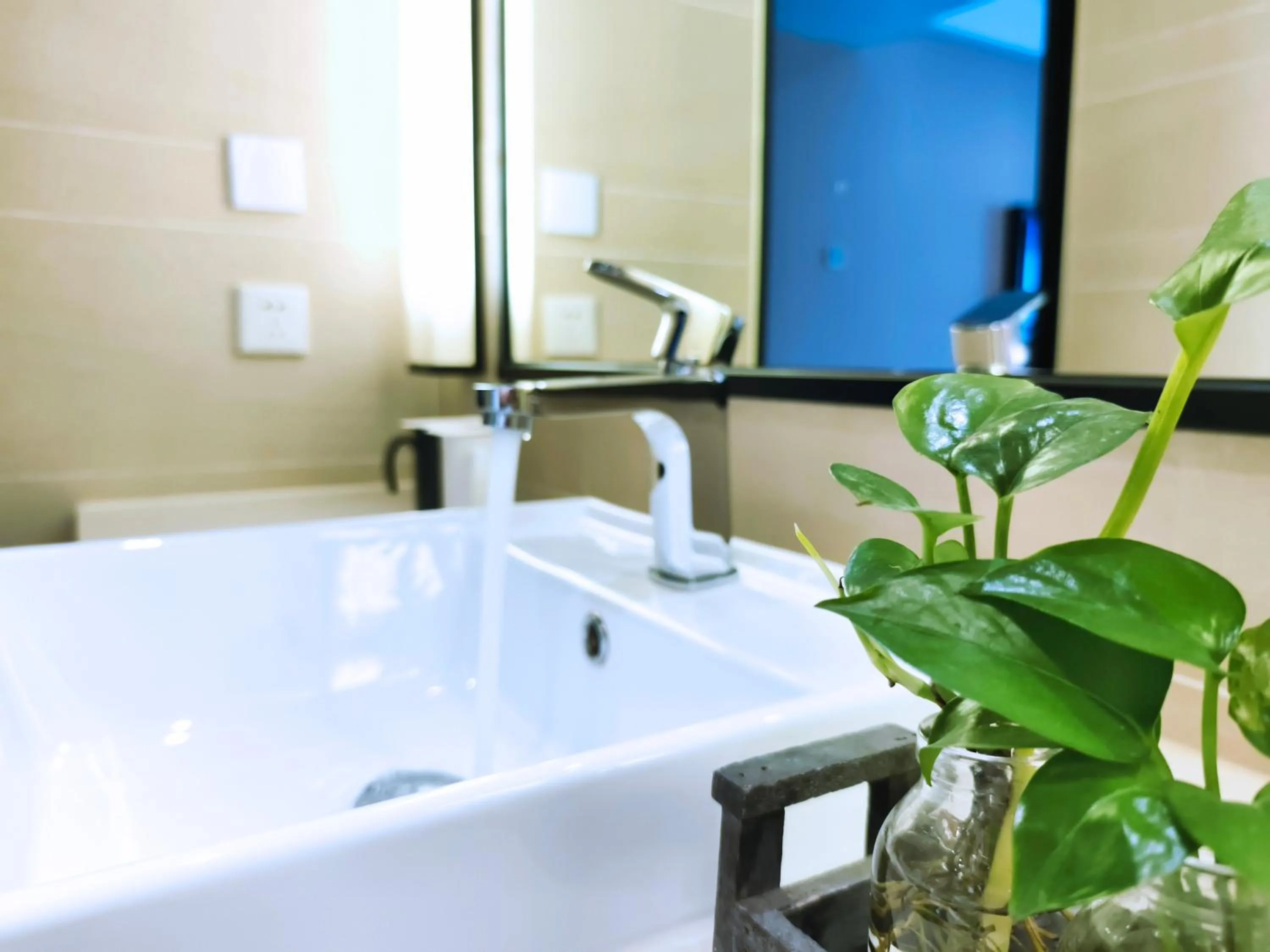 SSAW Exeutive Twin Room in SSAW Boutique Hotel Hangzhou East - Free Self Service Laundry