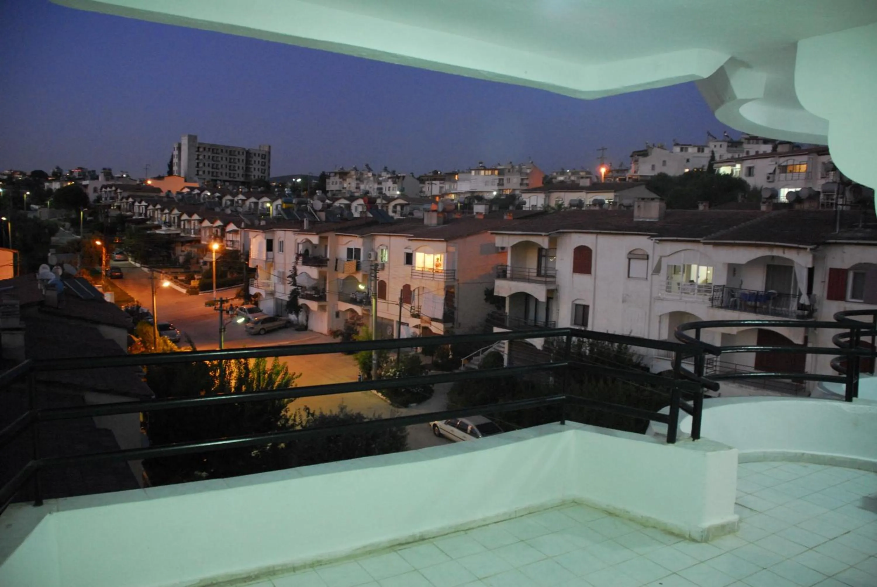 Apartment with Balcony - single occupancy in Ozgun Apart Hotel