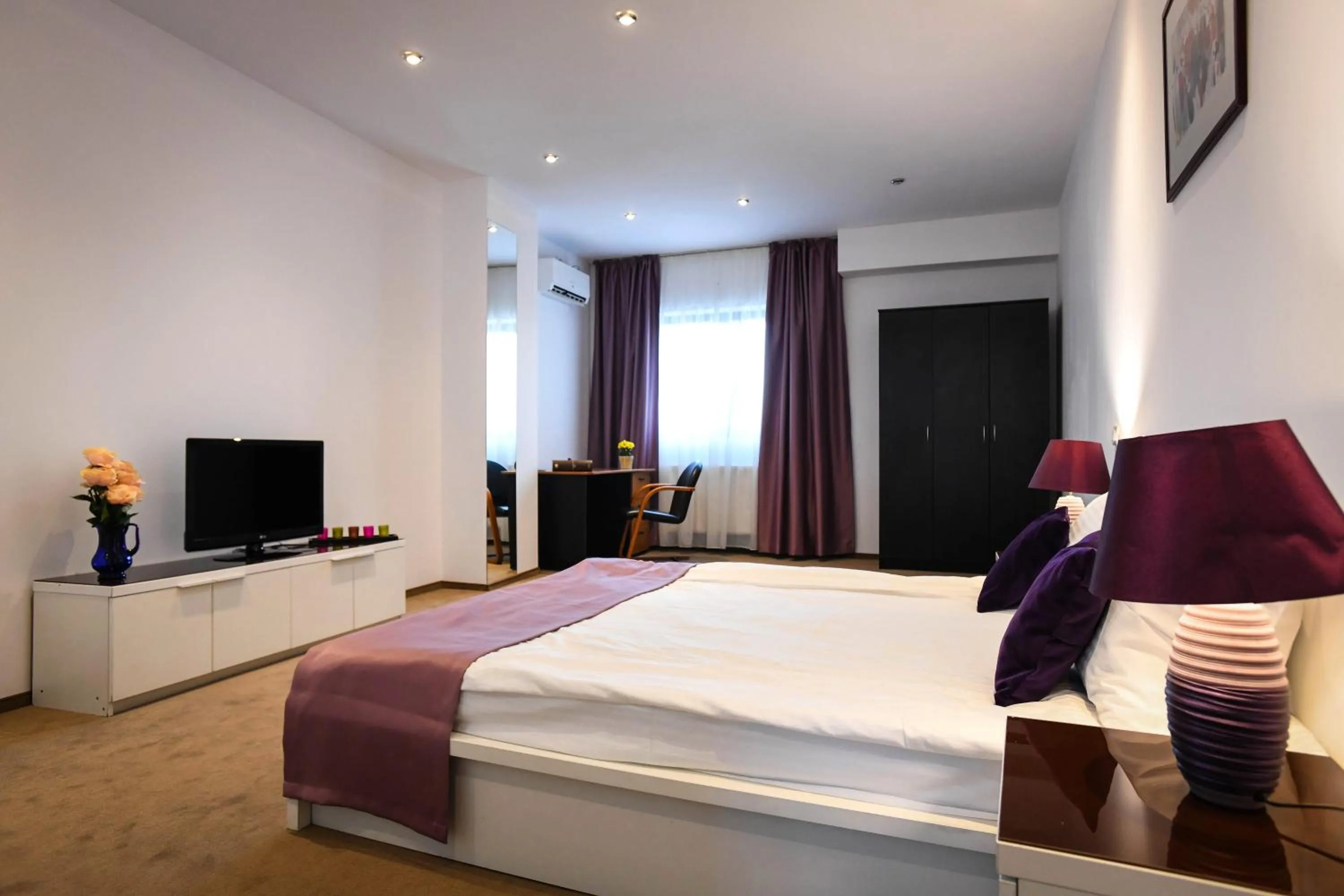 Standard Room in Uni88 Apart Hotel