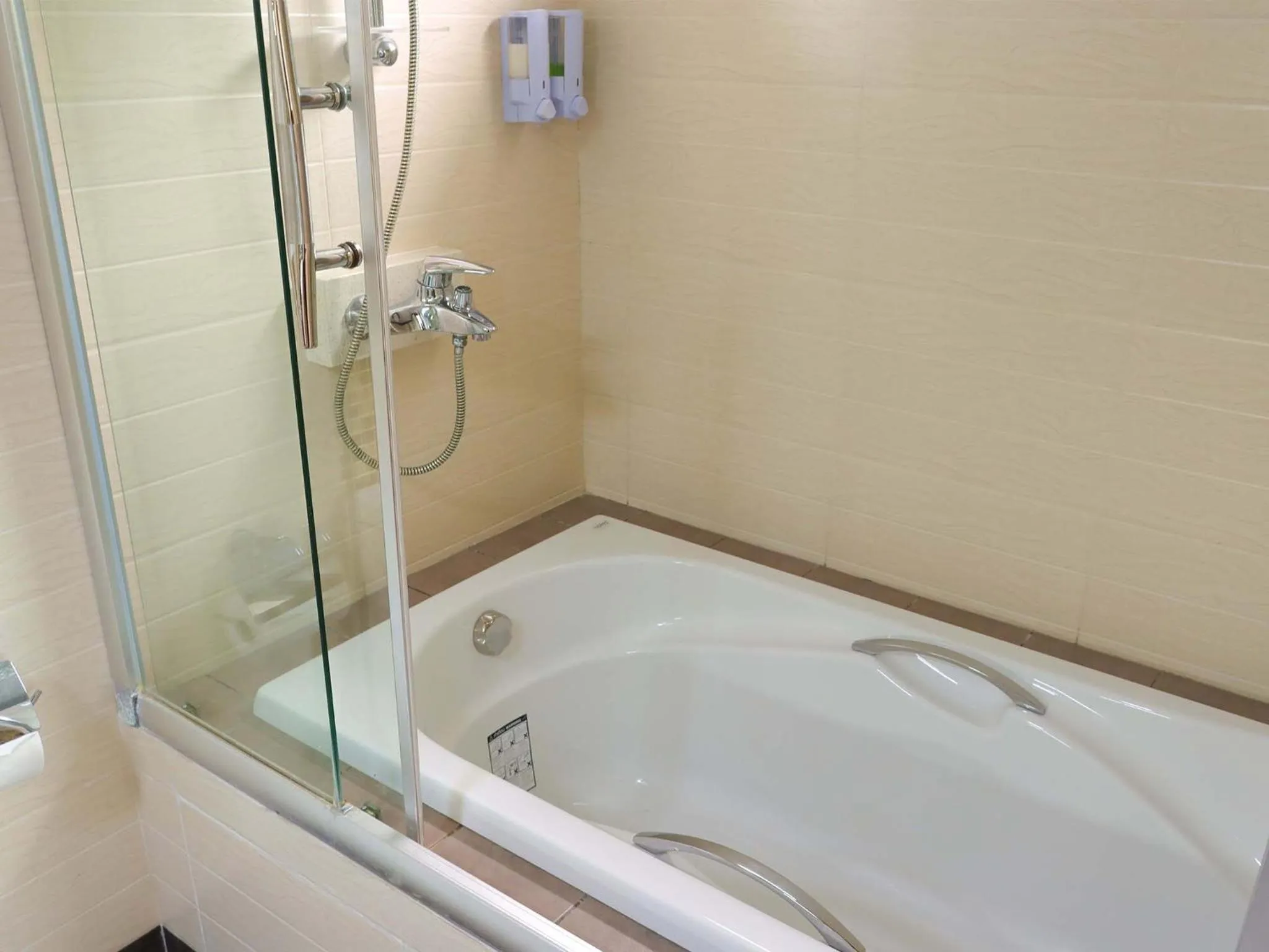 Superior Double Room with Balcony in Rashu Hiyaa