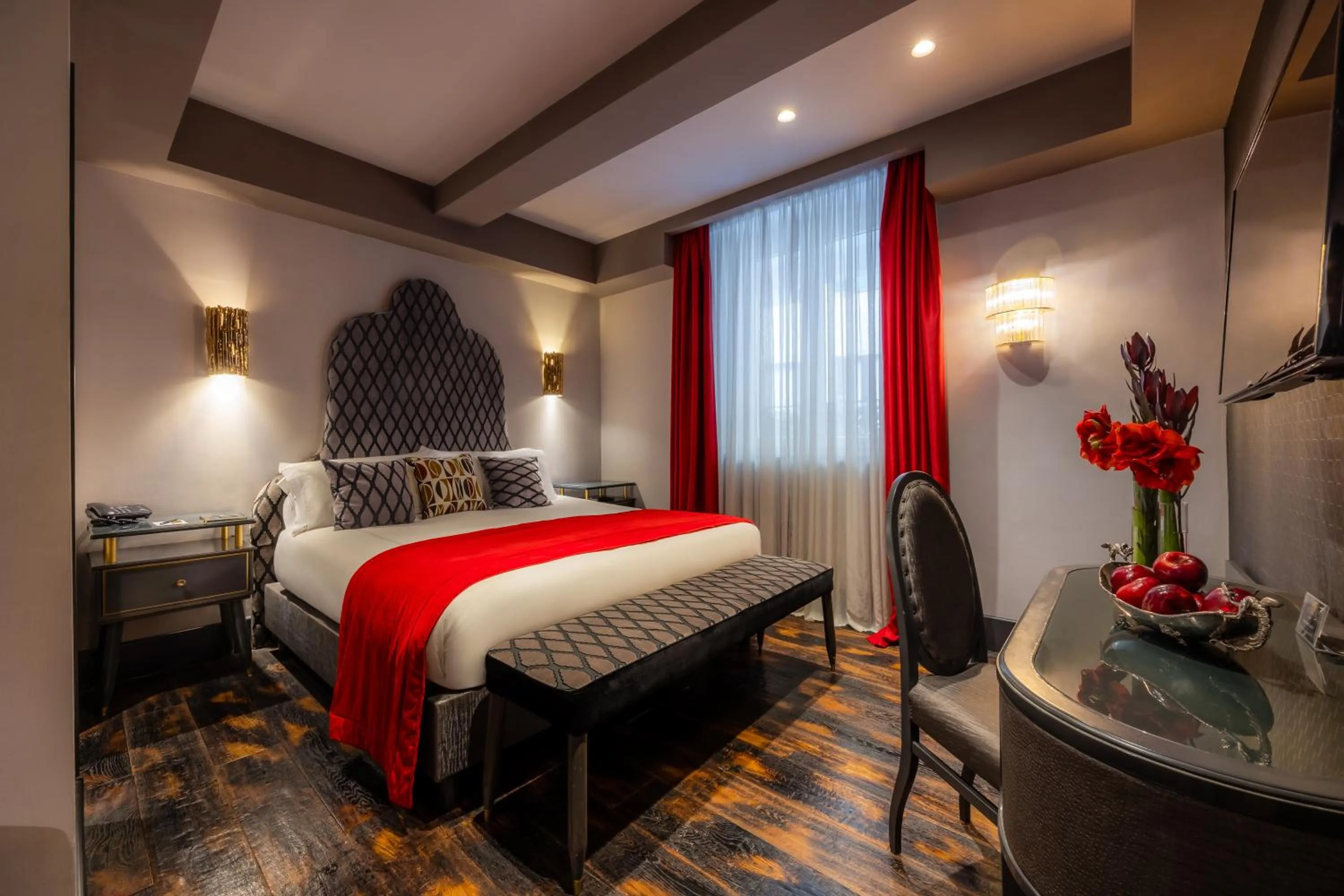 Junior Suite - Split Level (3 Adults) in HT6 Hotel Roma