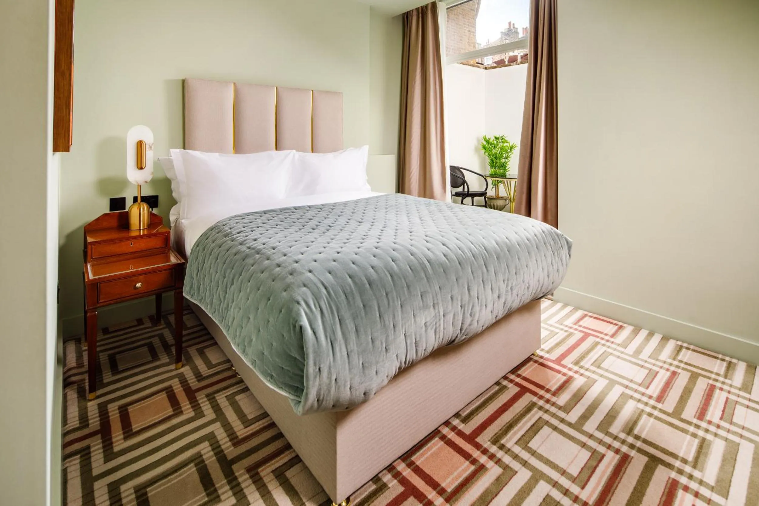 Double Room with Terrace in Ellen Kensington