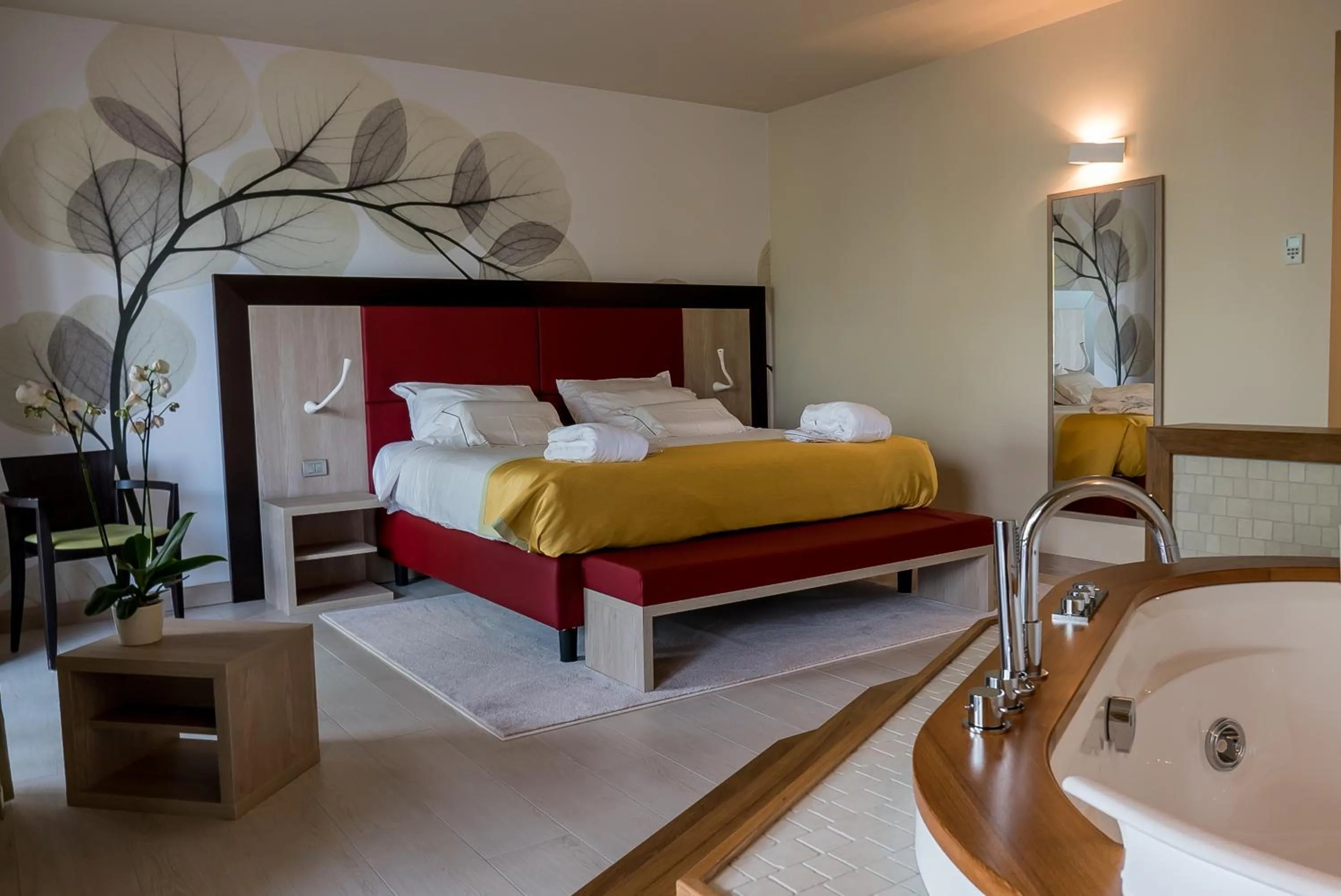 Suite with Hot Tub in Hotel Griso Collection