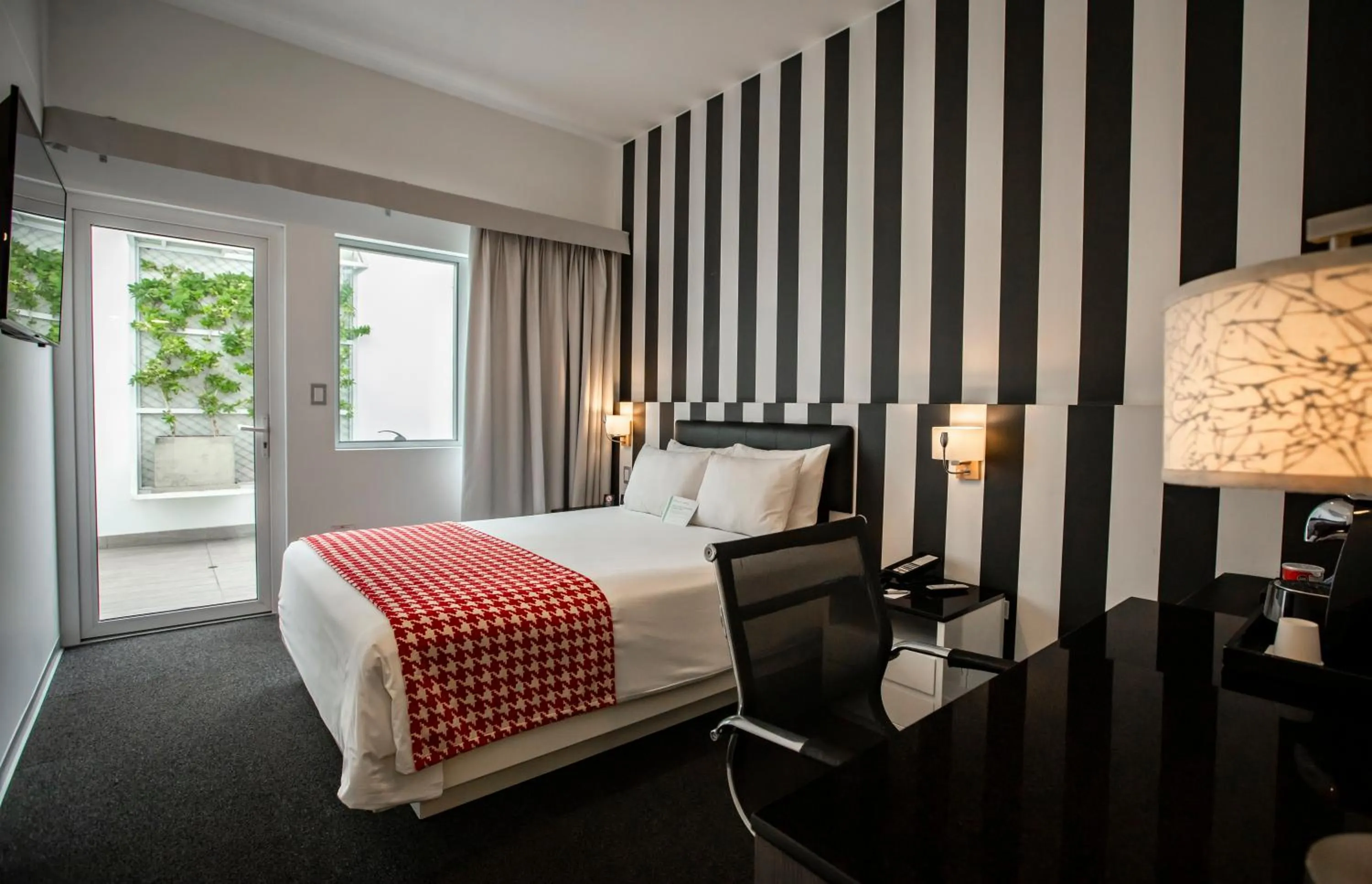 Superior Queen Room - Non-Smoking in Wyndham Costa del Sol Lima City