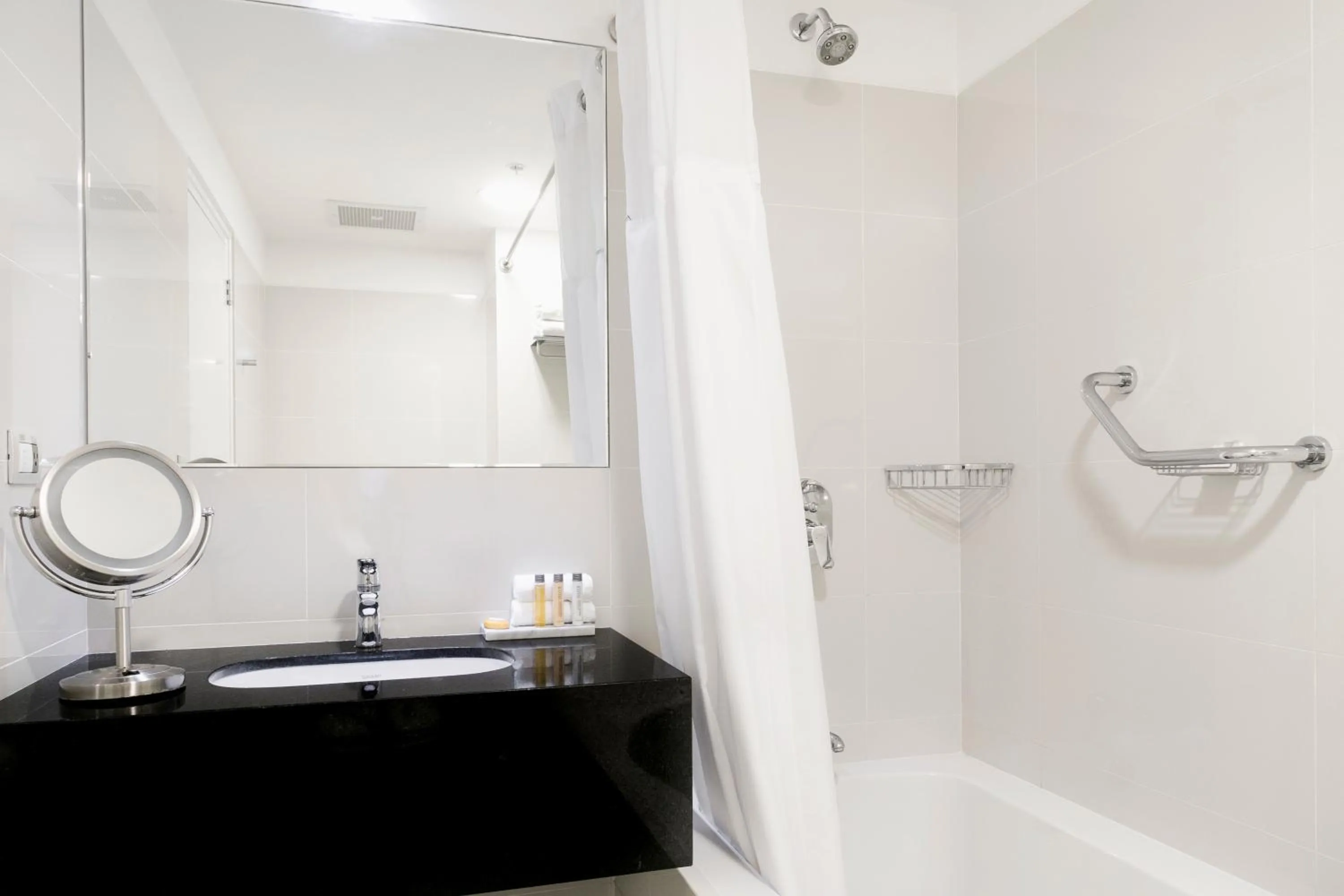 Superior Single Room in Wyndham Costa del Sol Lima City