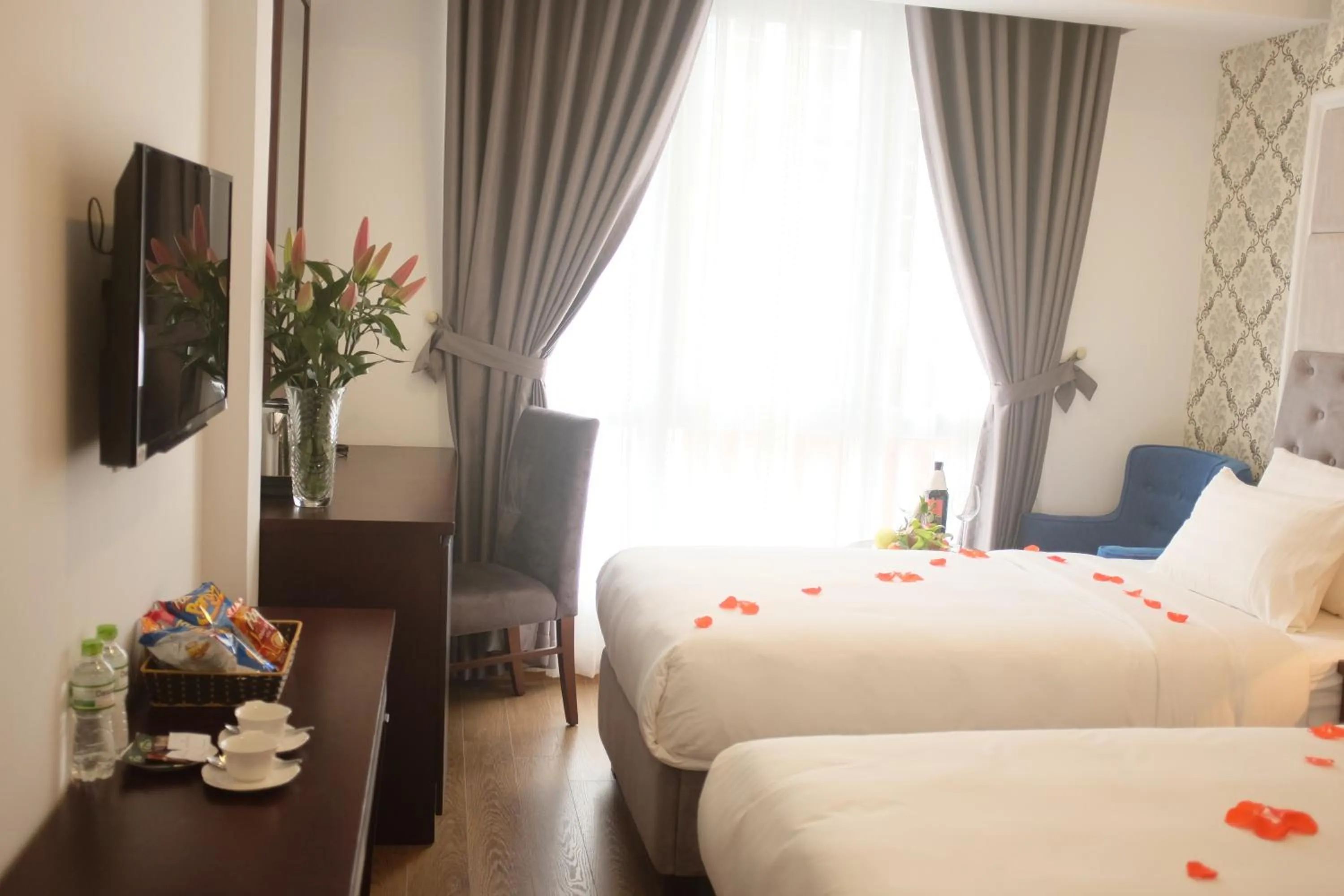 Deluxe Double or Twin Room in Skyline Hanoi Hotel