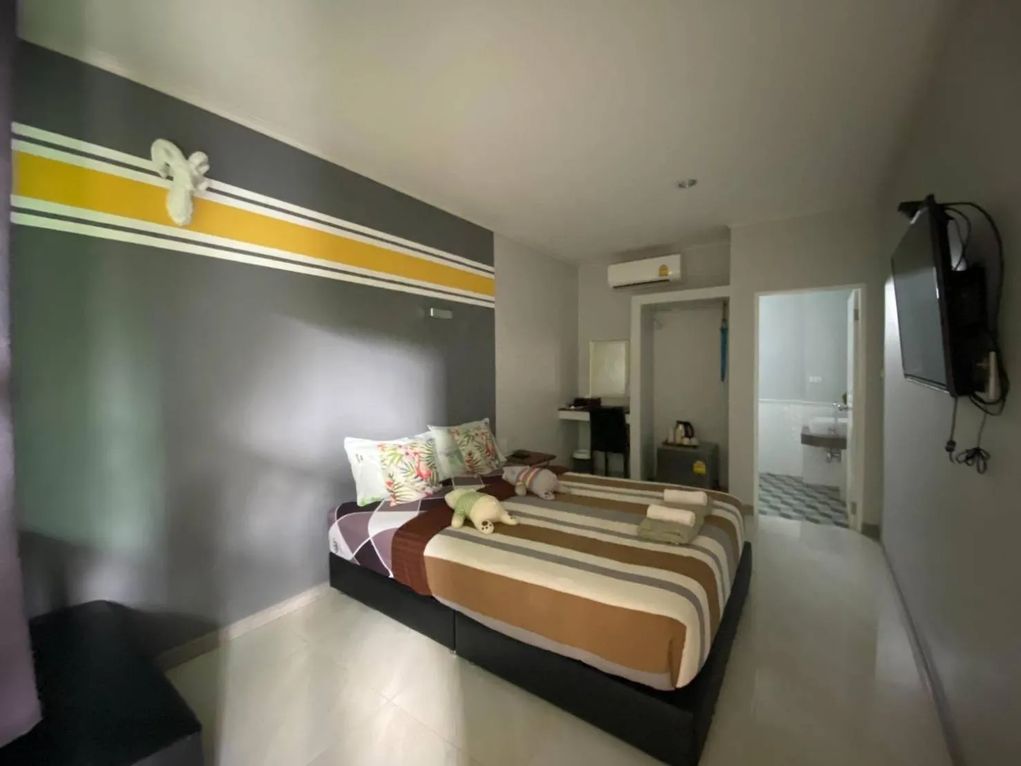 Superior Double or Twin Room in Aen Guy Boutique Hotel