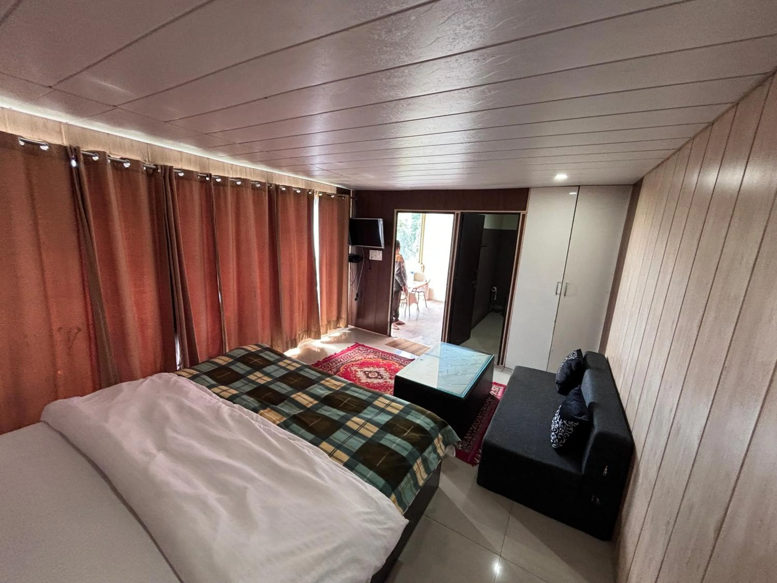 Double Room with Mountain View - single occupancy in The Green Valley Resort Kanatal