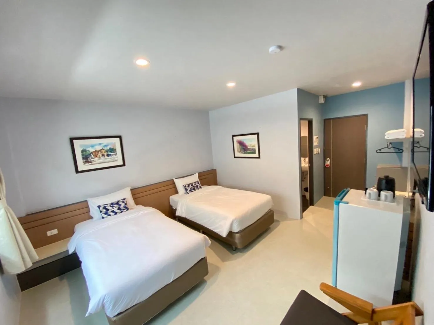 Superior Twin Room in Siri Hotel Phuket