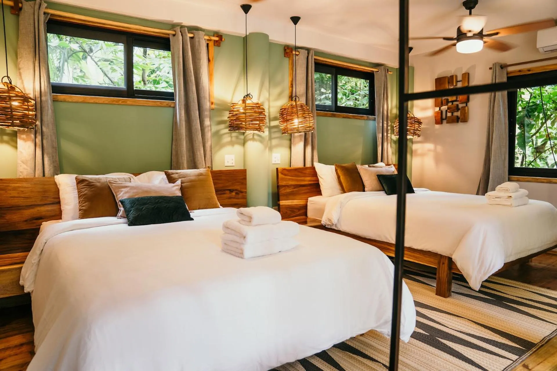 Superior Double Queen Bungalow in Palmar Beach Lodge