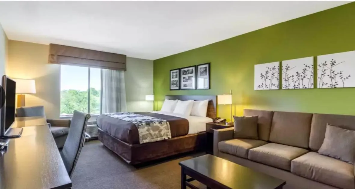 King Suite - Accessible/Non-Smoking in Sleep Inn & Suites