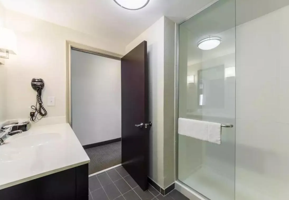 King Room - Accessible/Non-Smoking in Sleep Inn & Suites