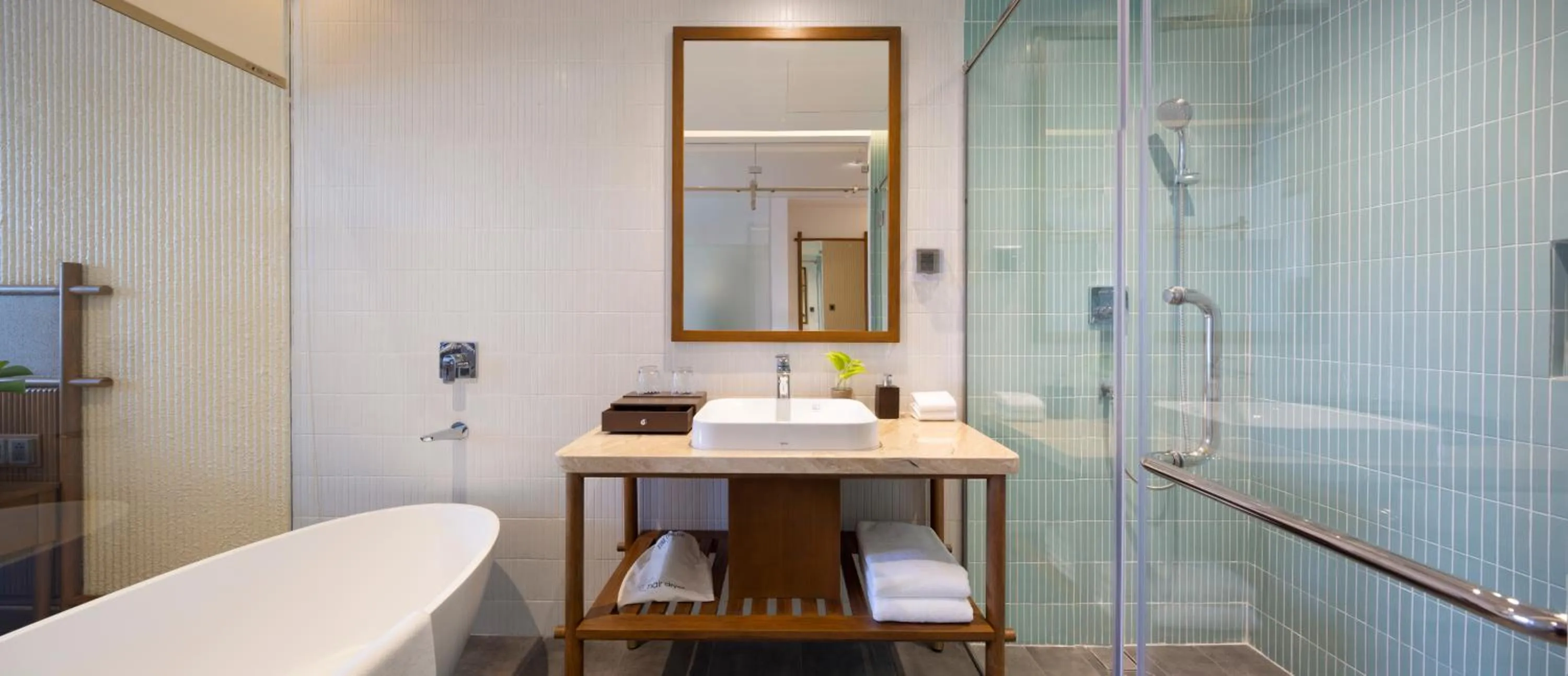 Deluxe Double Room in Iconic Long Hai Hotel