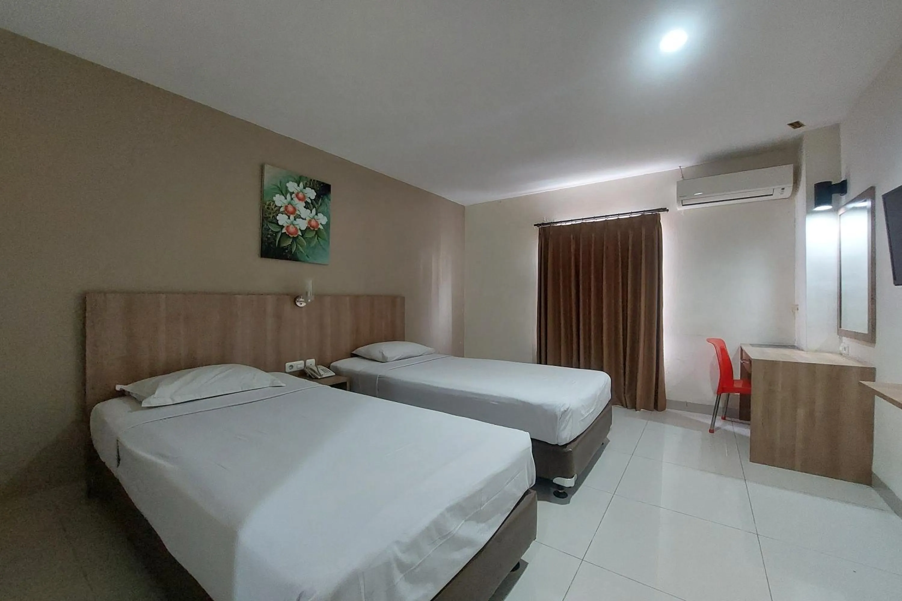 Deluxe Twin Room in Kanasha Islami