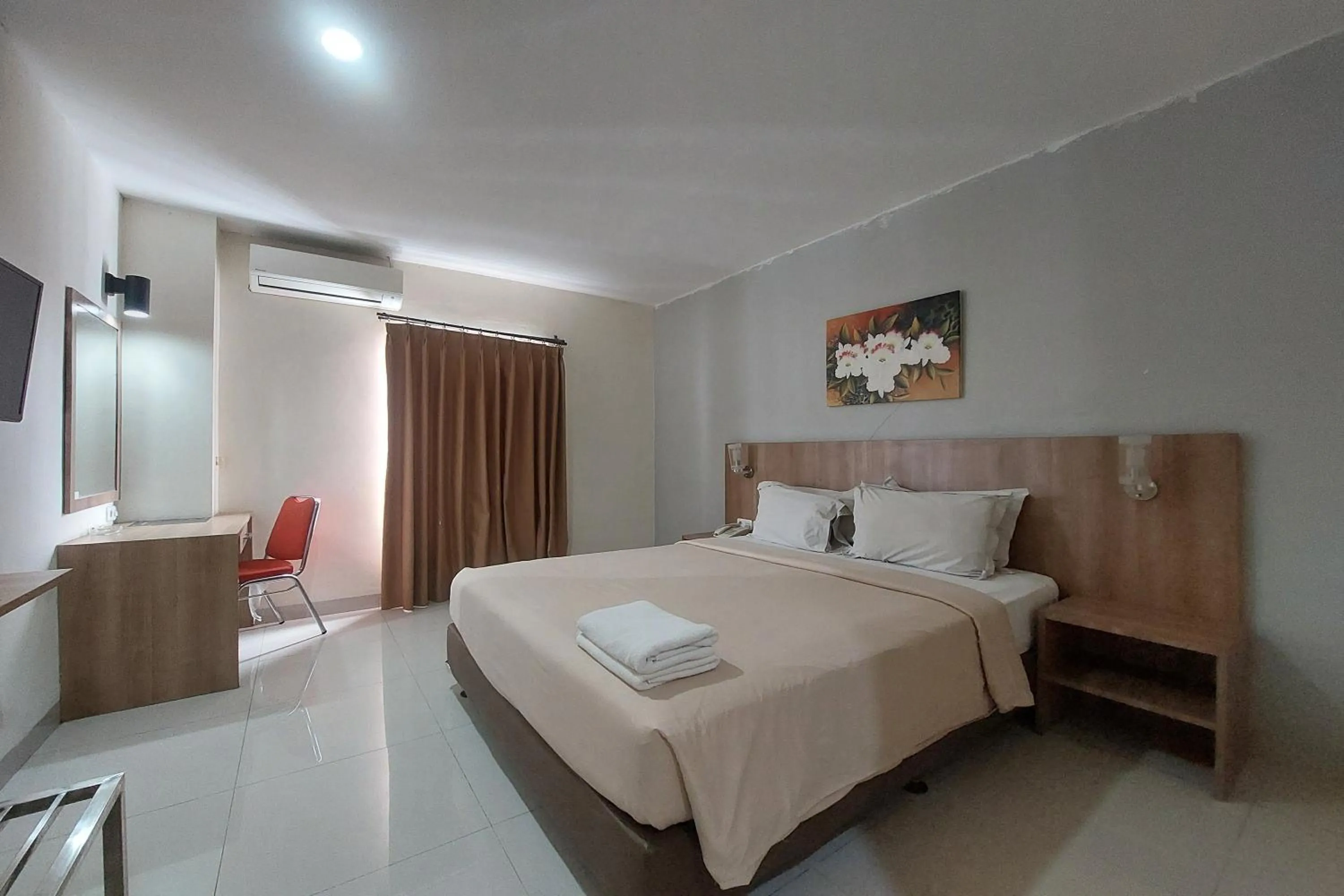 Queen Room in Kanasha Islami