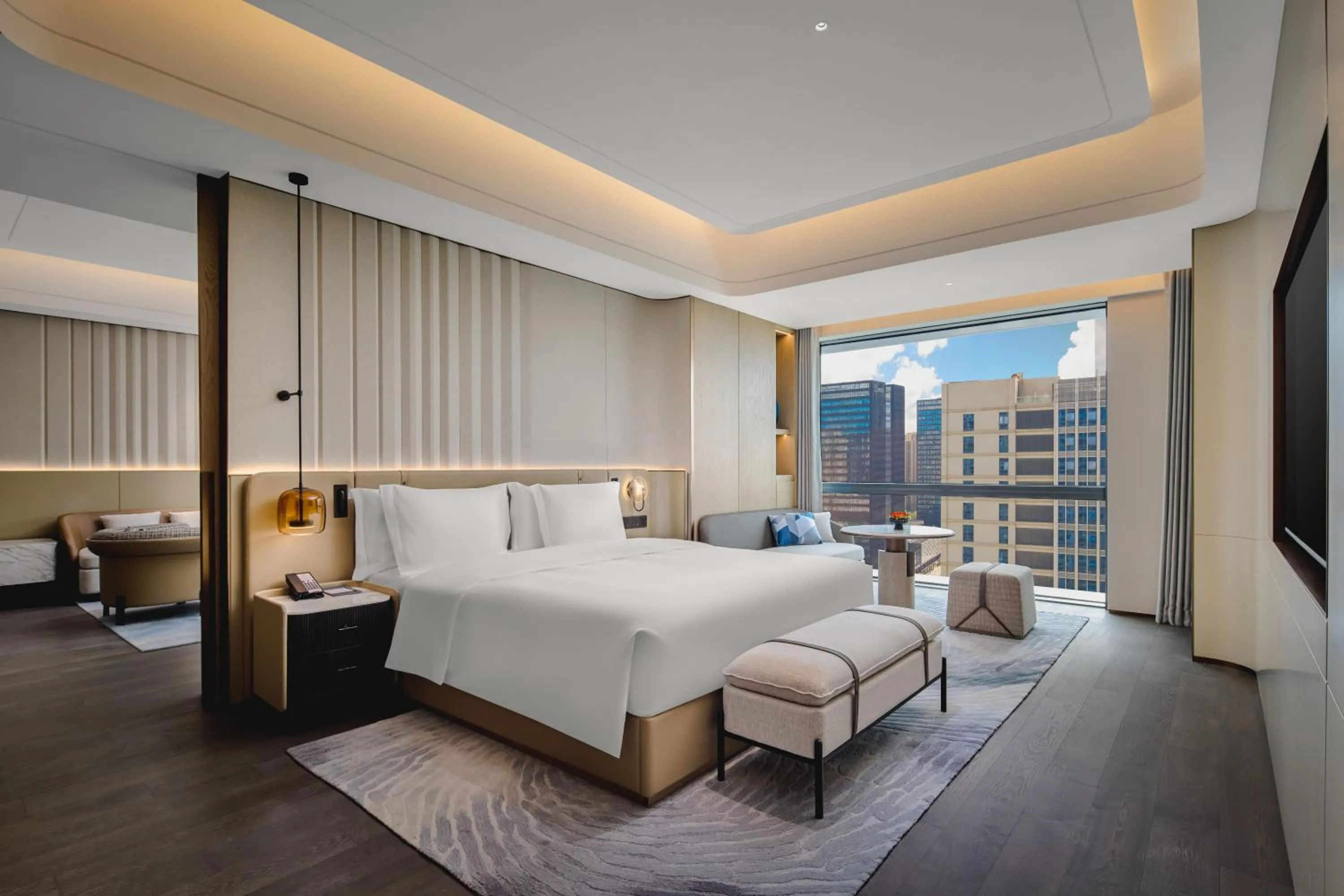 One-Bedroom Suite in Crowne Plaza Kunshan East by IHG