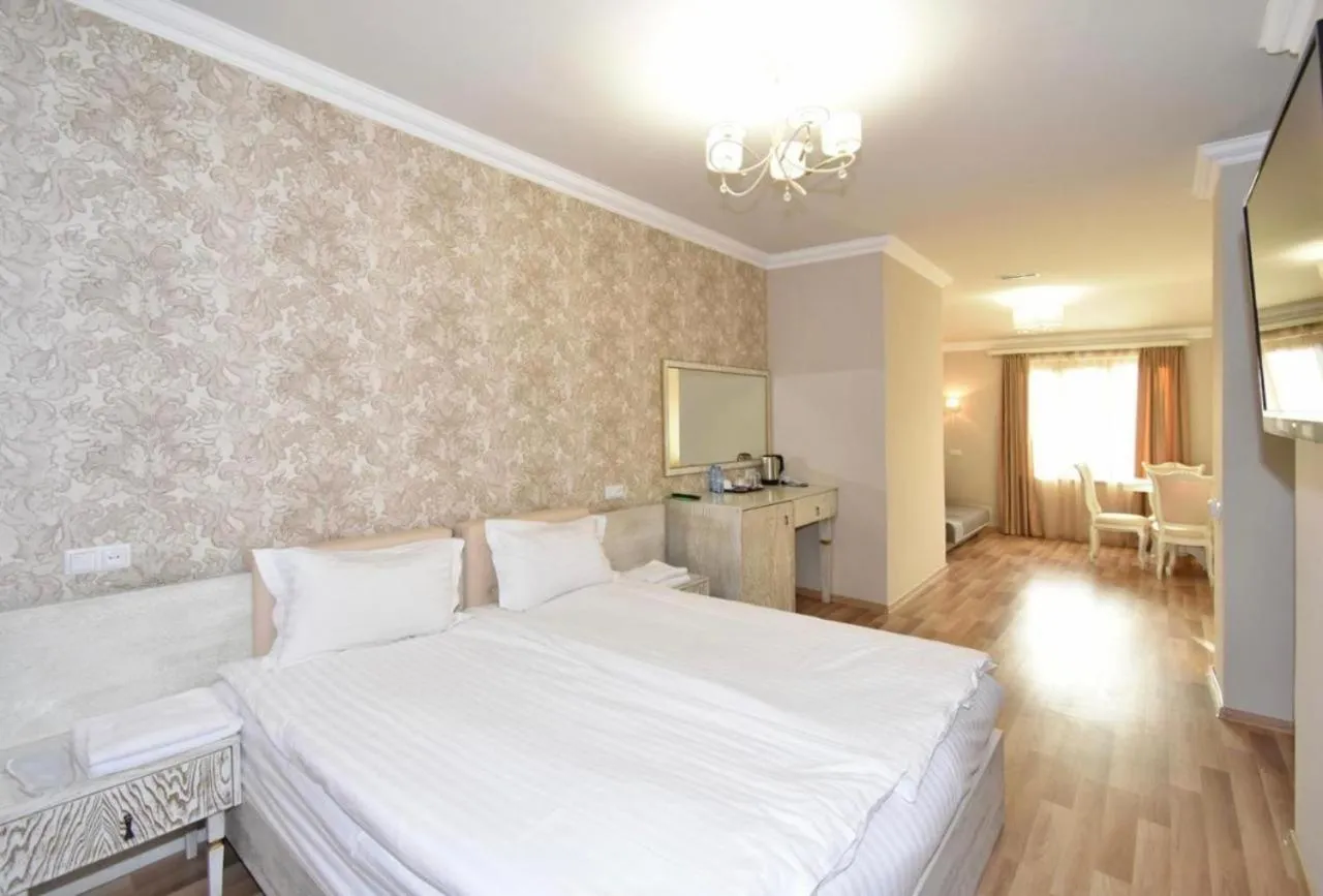 Superior Double Room in Homestay Hotel