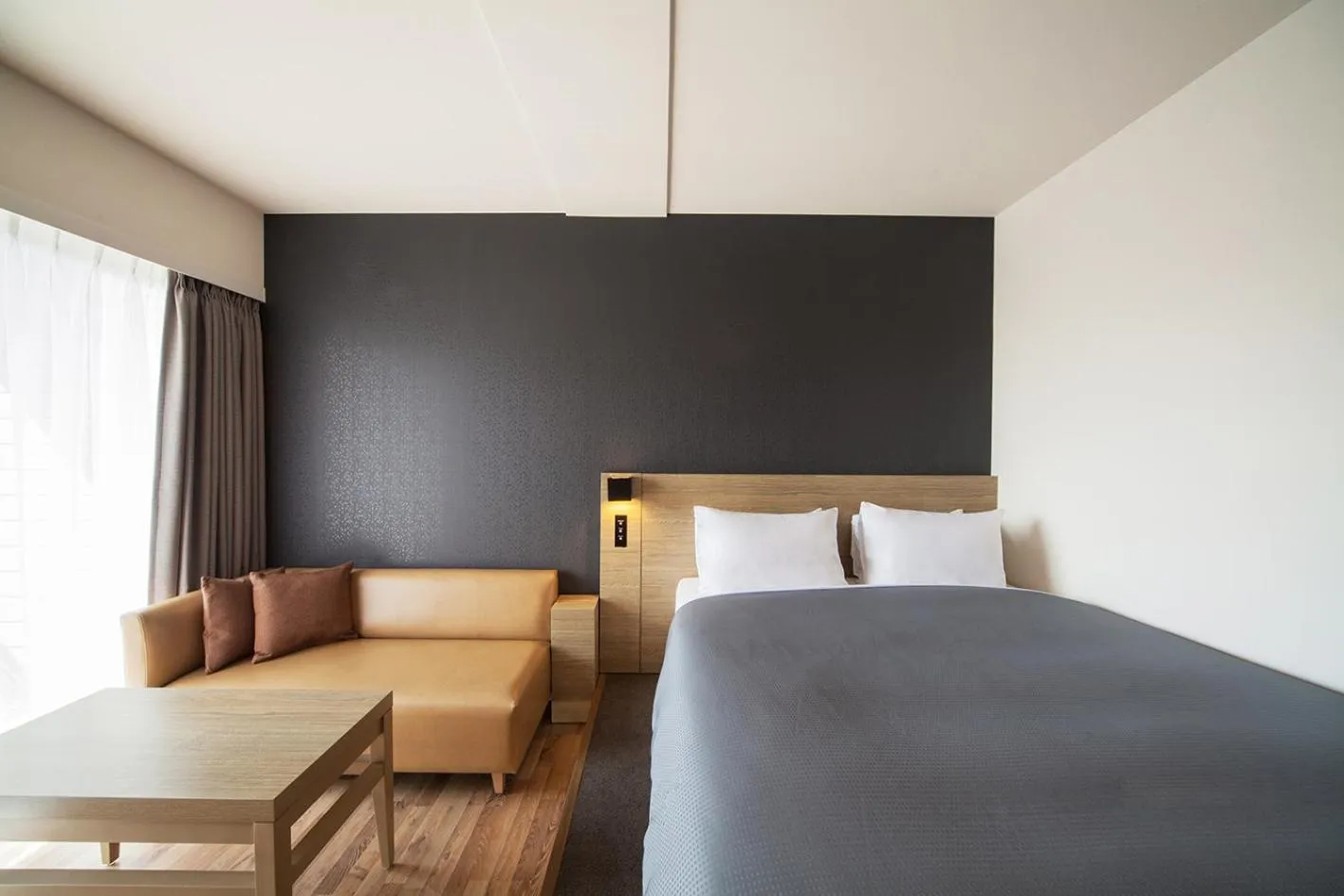 Moderate Double Room with Balcony  - North Wing in Sakura Terrace The Gallery