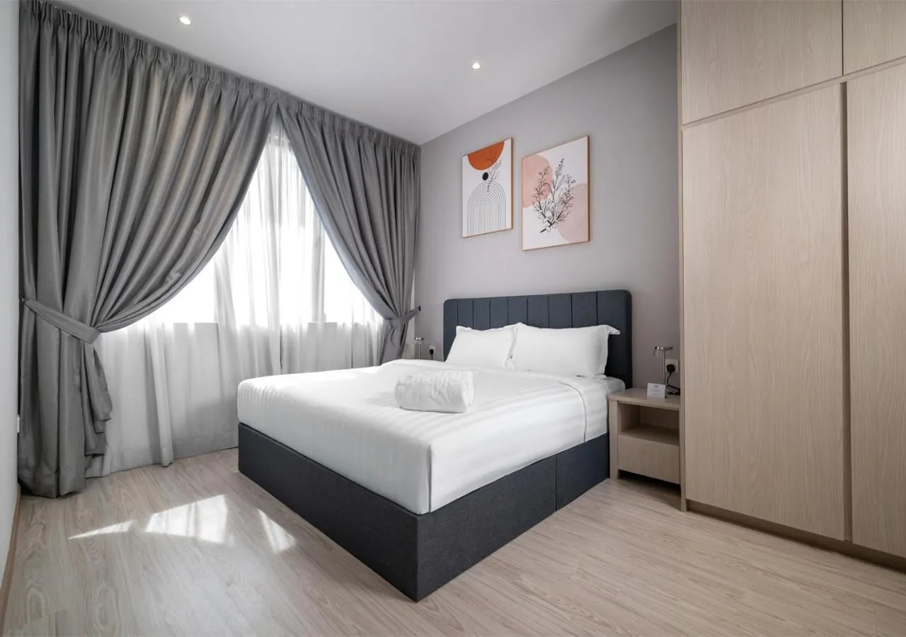 One-Bedroom Apartment in Iconic Regency Service Residences, managed by Iconic Hotel