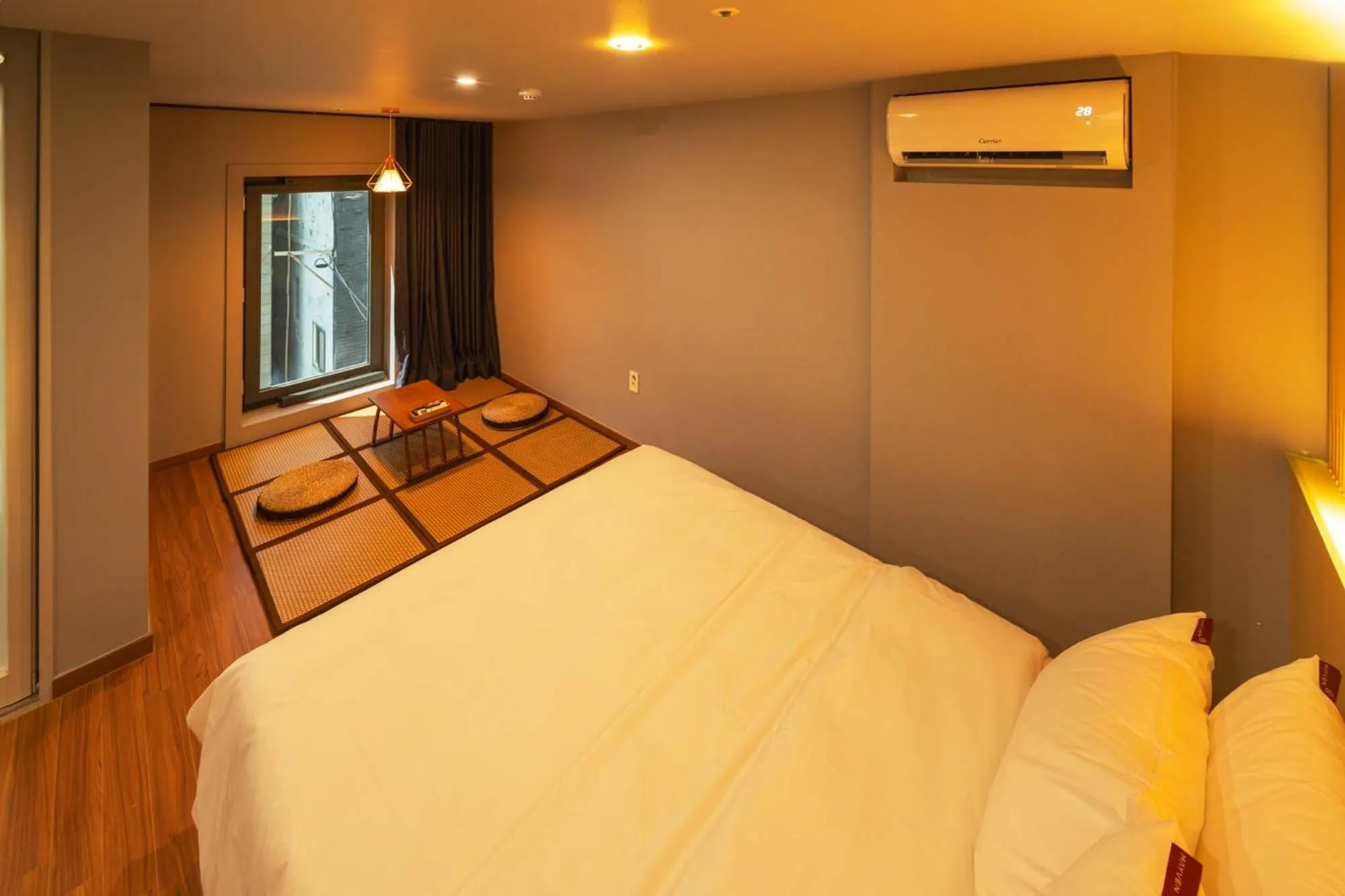 Superior Queen Room in Shinchon Mayven Hotel