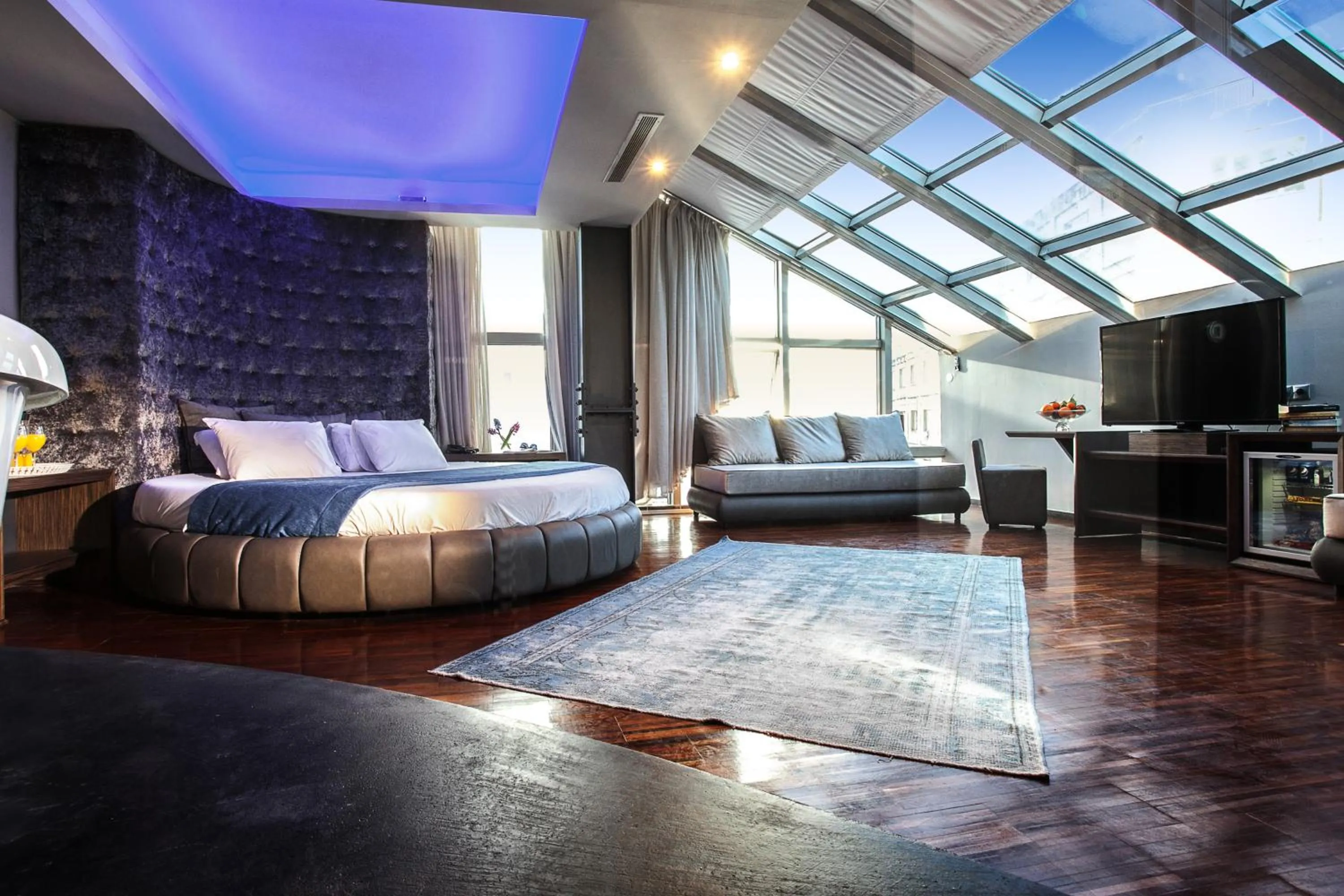 Diamond Suites, Philian Hotels and Resorts