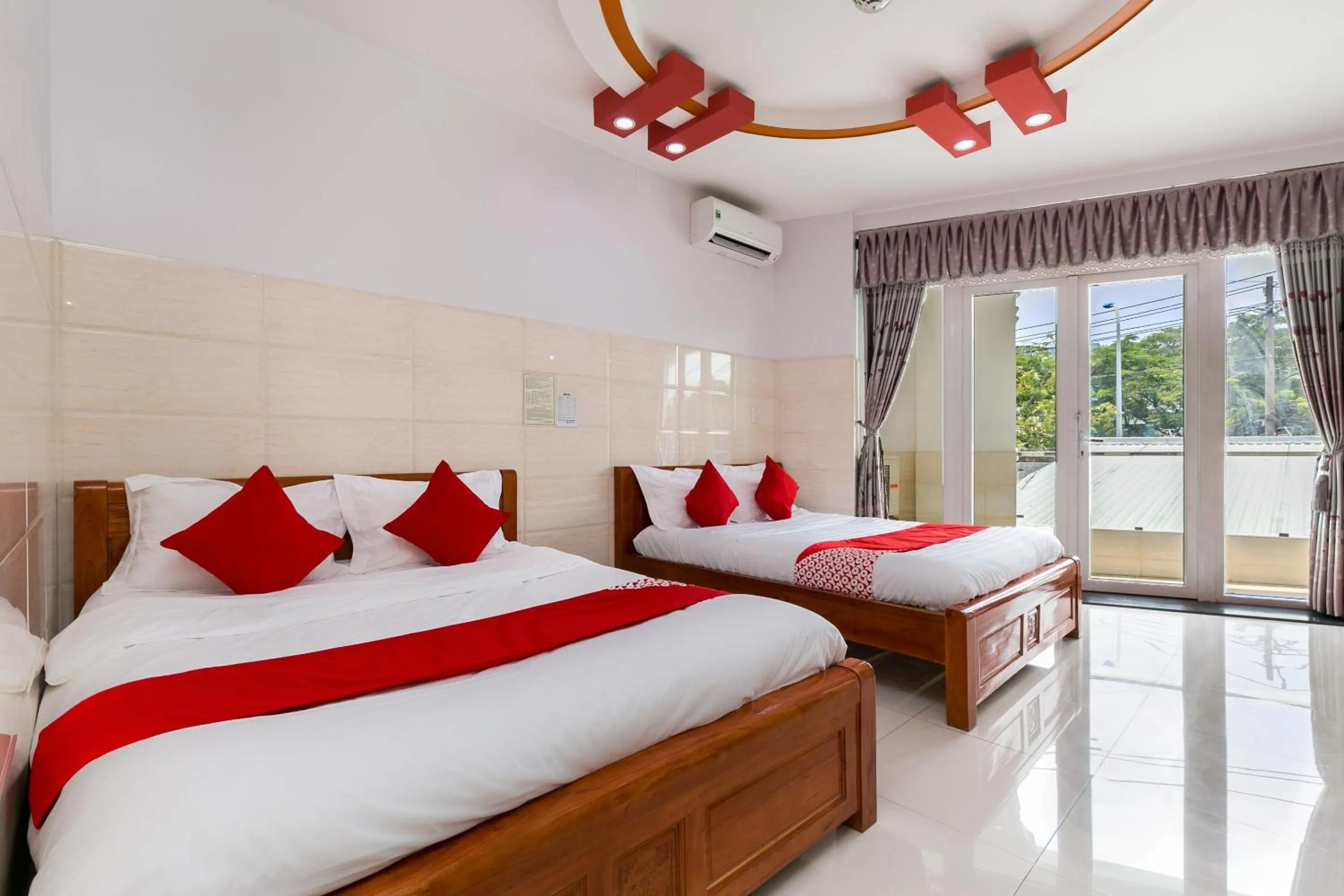 Deluxe Family Room in Thanh Dat