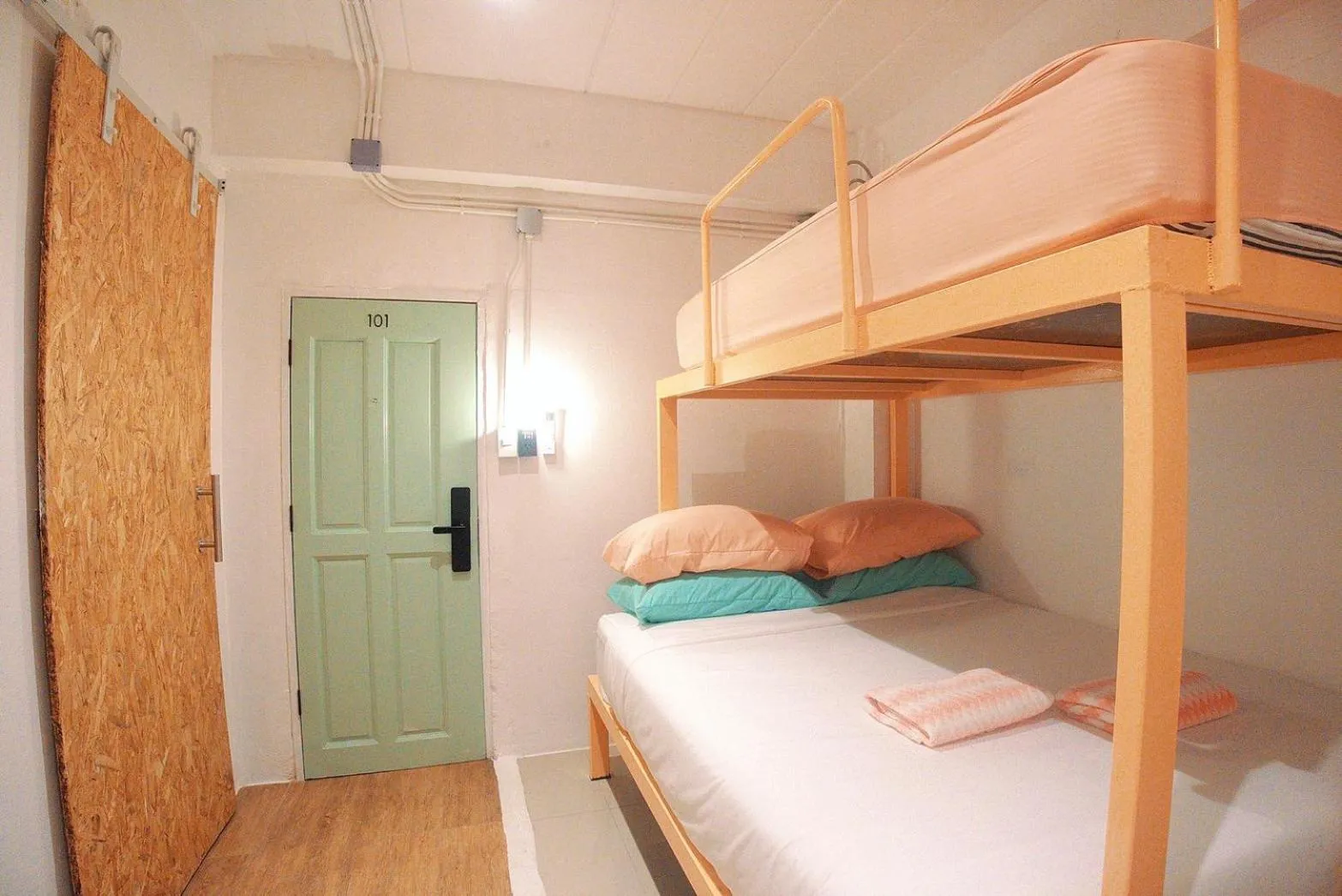 Family Room in Easy Sunday Khaosan Bangkok