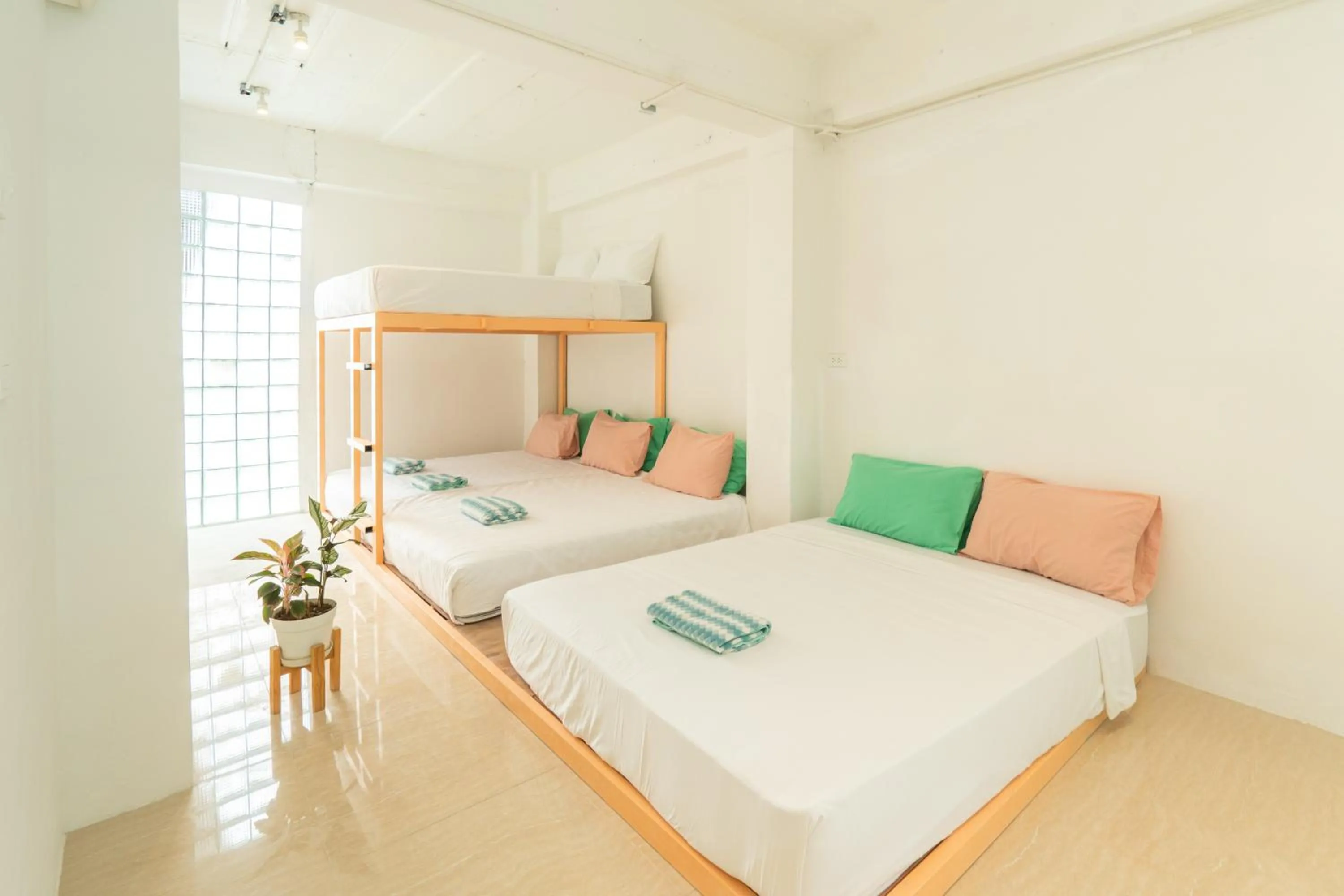 Deluxe Family Room - single occupancy in Easy Sunday Khaosan Bangkok