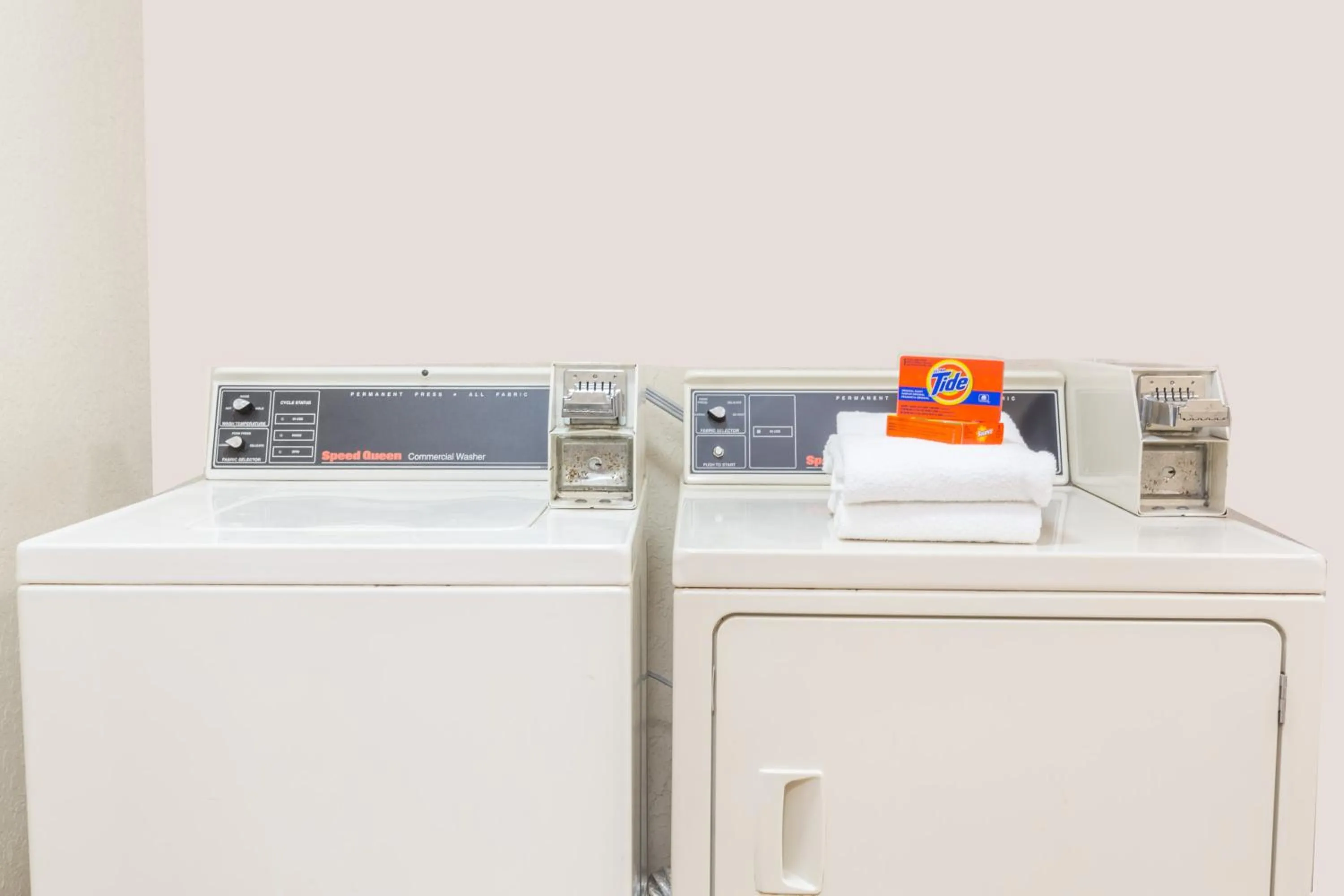 Queen Room - Non-Smoking in Microtel Inn & Suites Marianna