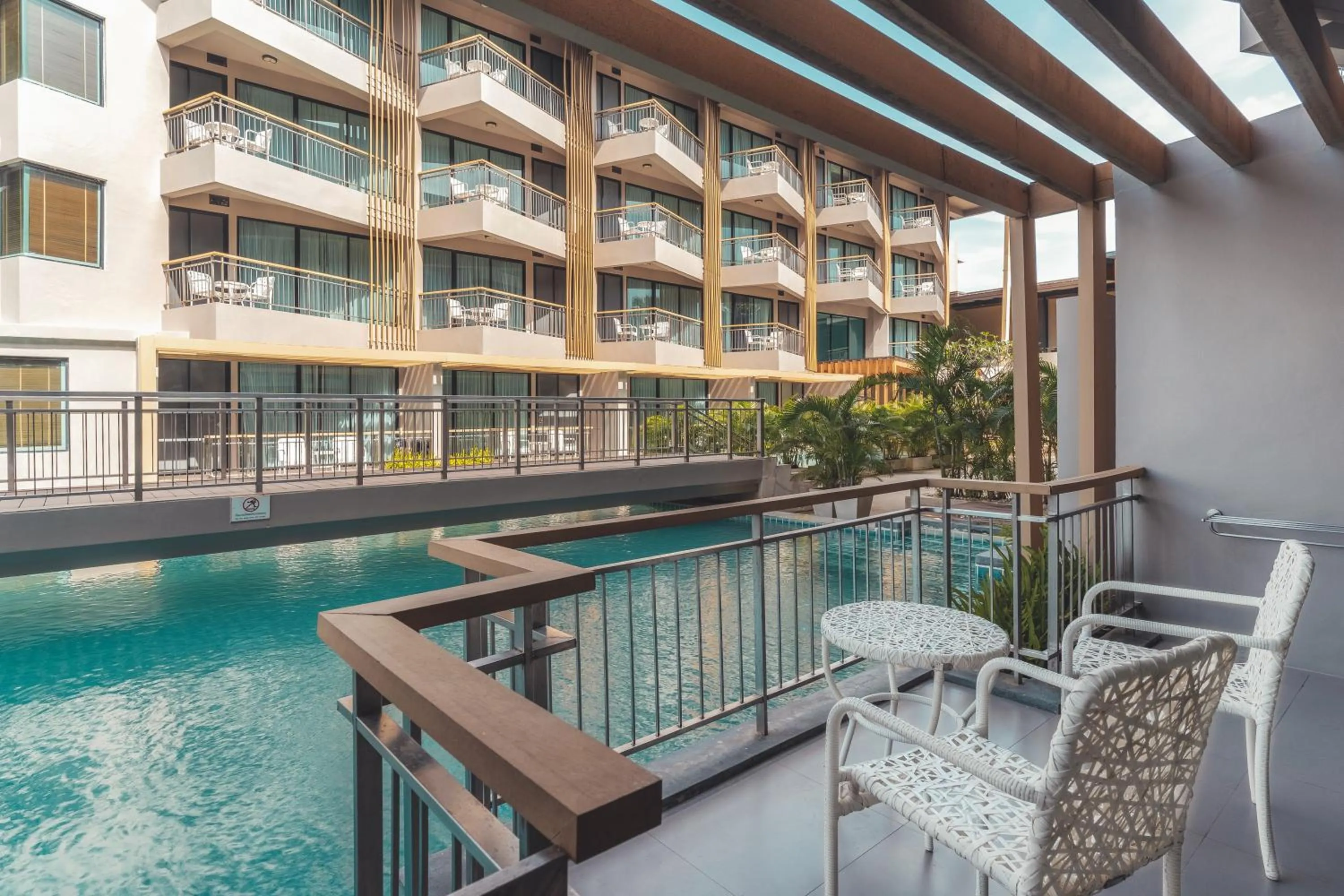  Room with Pool Access in Sand Dunes Chaolao Beach Resort