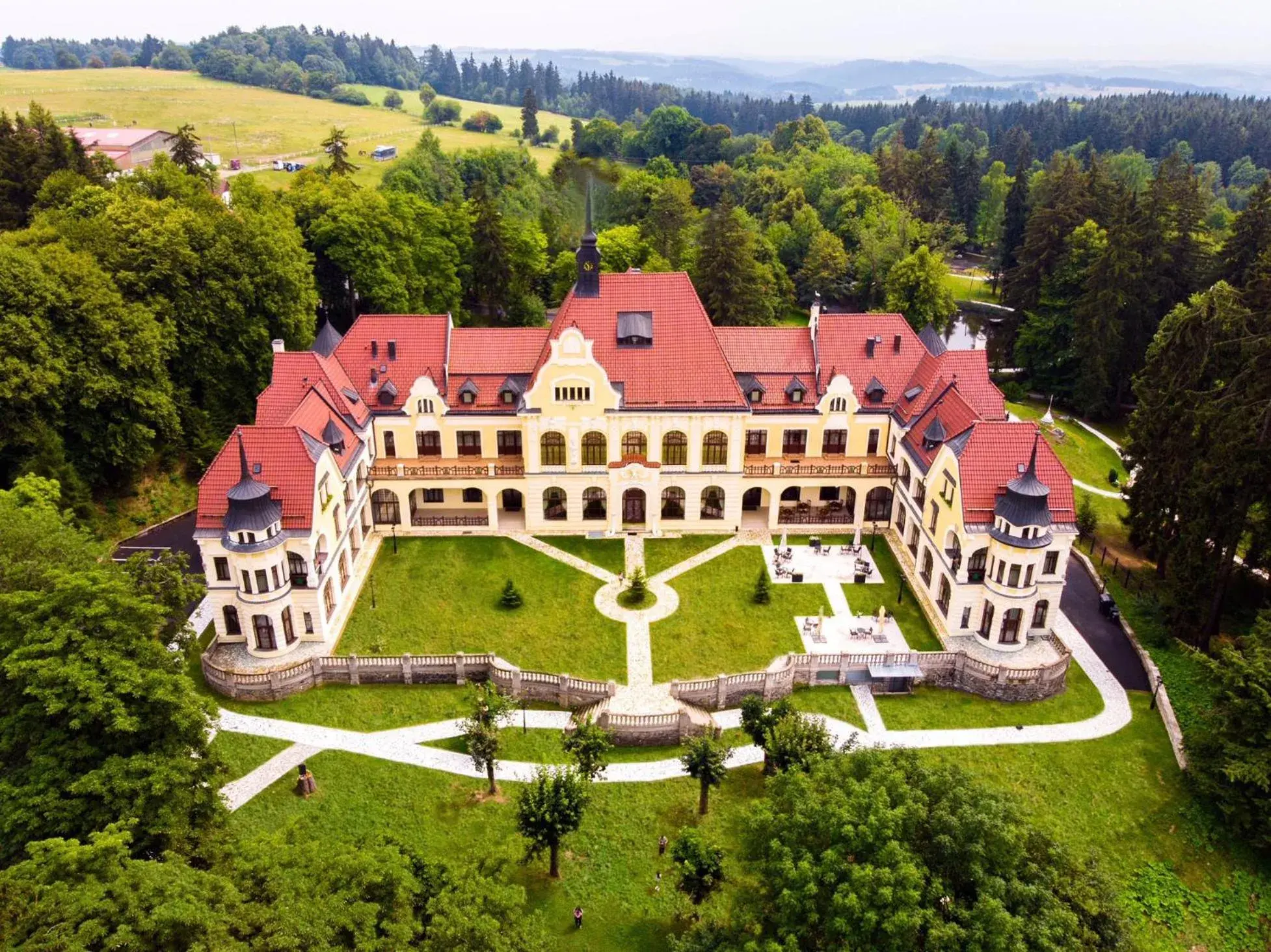 Rubezahl-Marienbad Luxury Historical Castle Hotel & Golf-Castle Hotel Collection Rubezahl-Marienbad Luxury Historical Castle Hotel & Golf-Castle Hotel Collection