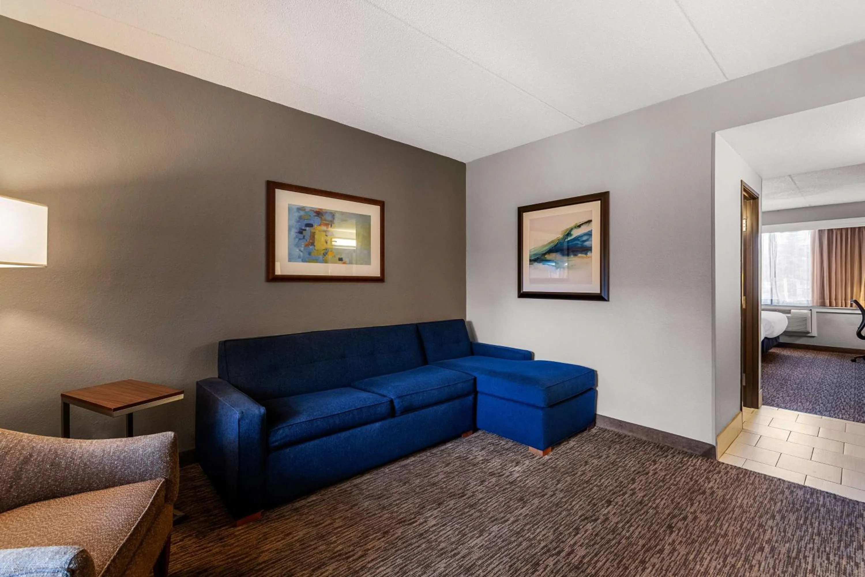 Queen Suite with Two Queen Beds - First Floor in Best Western Bridgeview Hotel