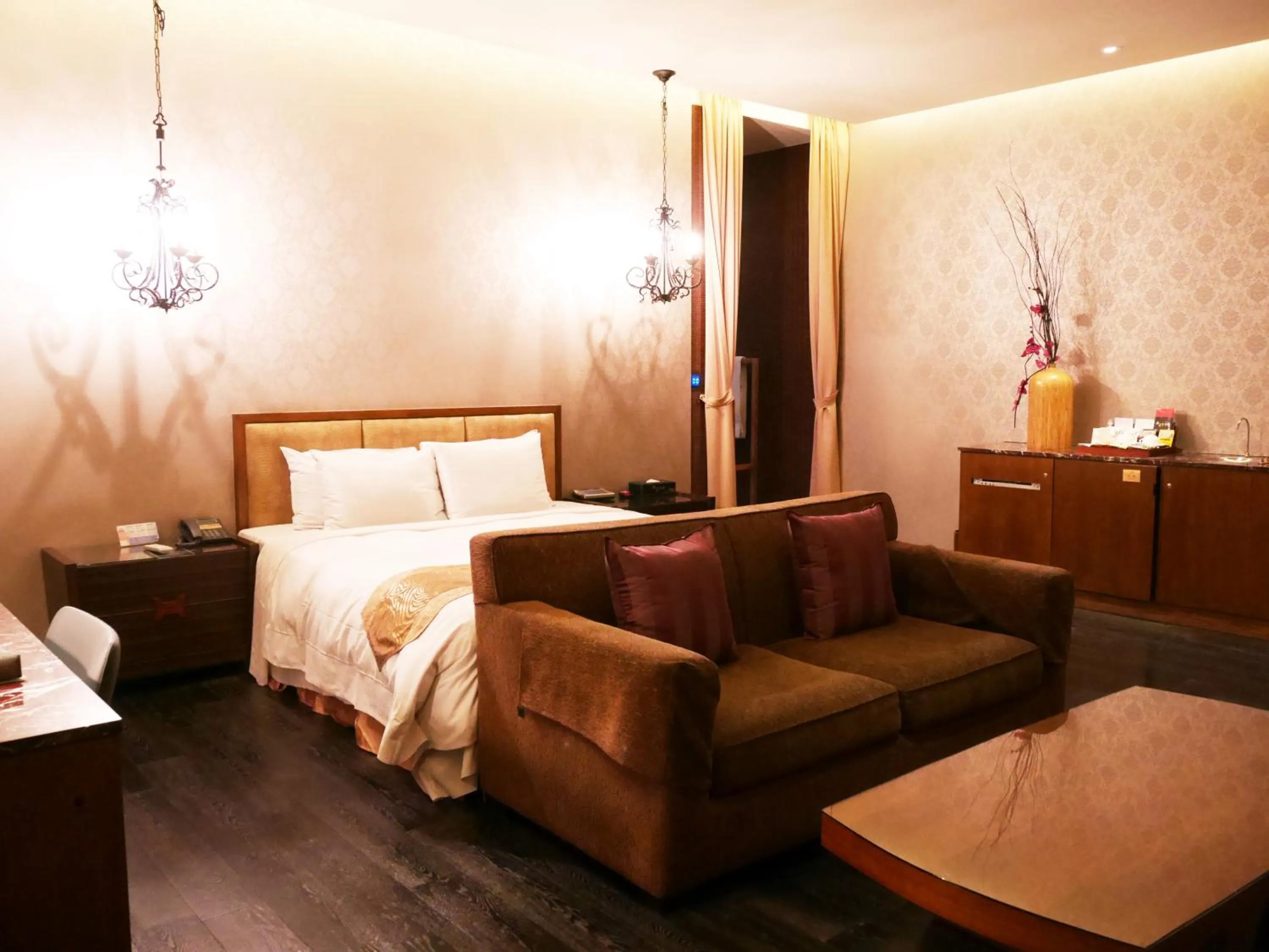 Superior Double Room in Lanshy Motel