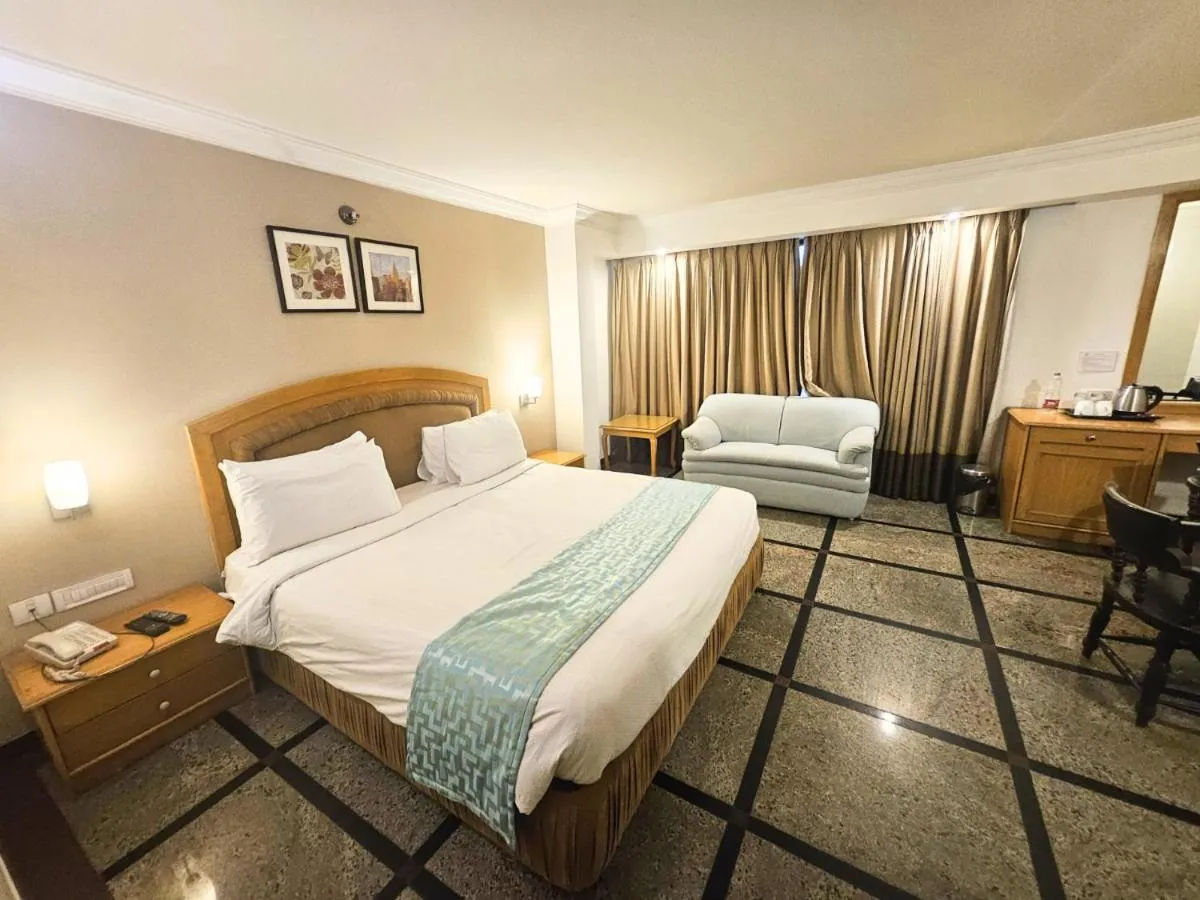Executive Suite in D R Utthama Nellore - AM Hotel Kollection