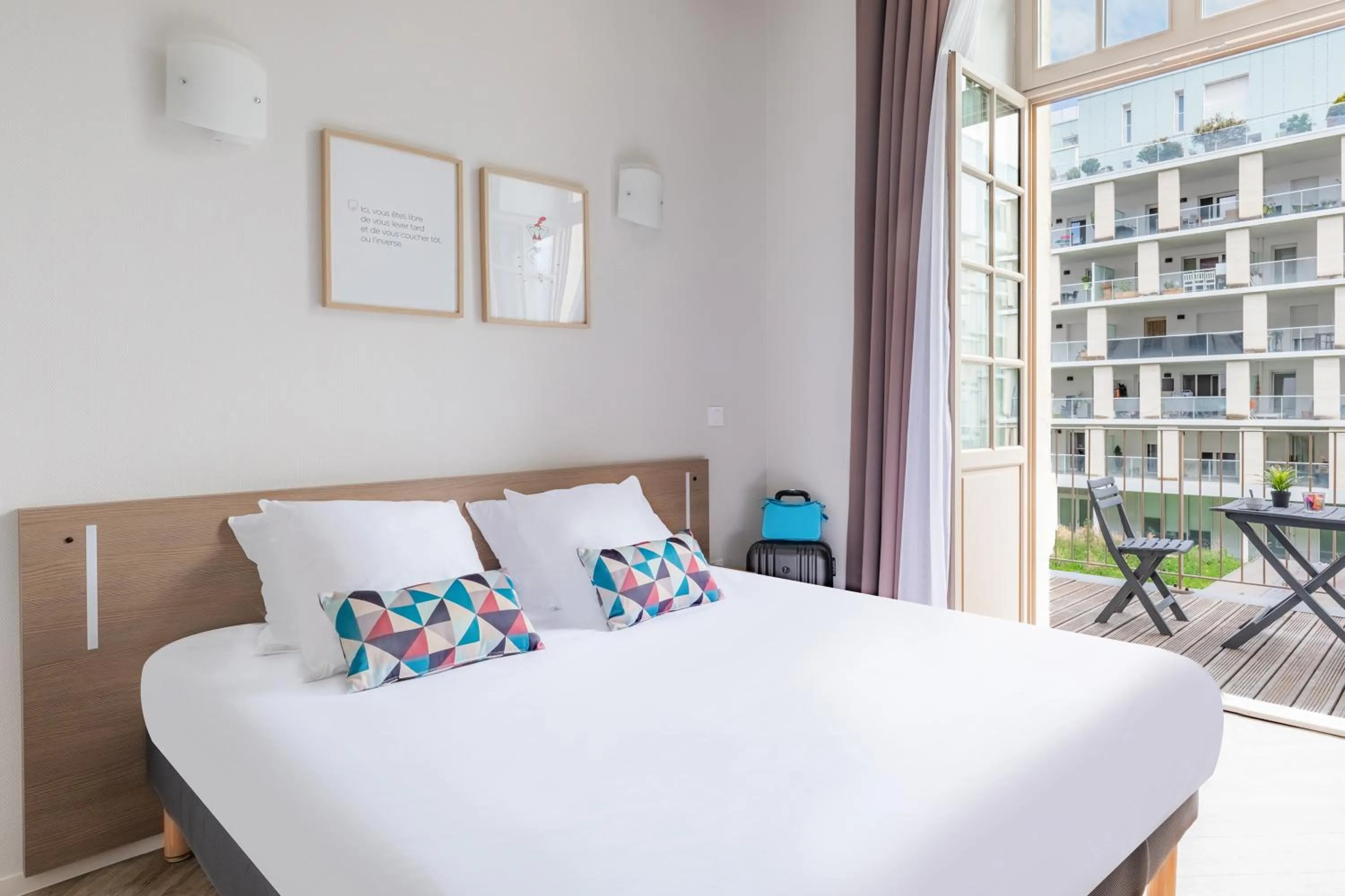 Apartment with Terrace in Appart’City Confort Reims Centre