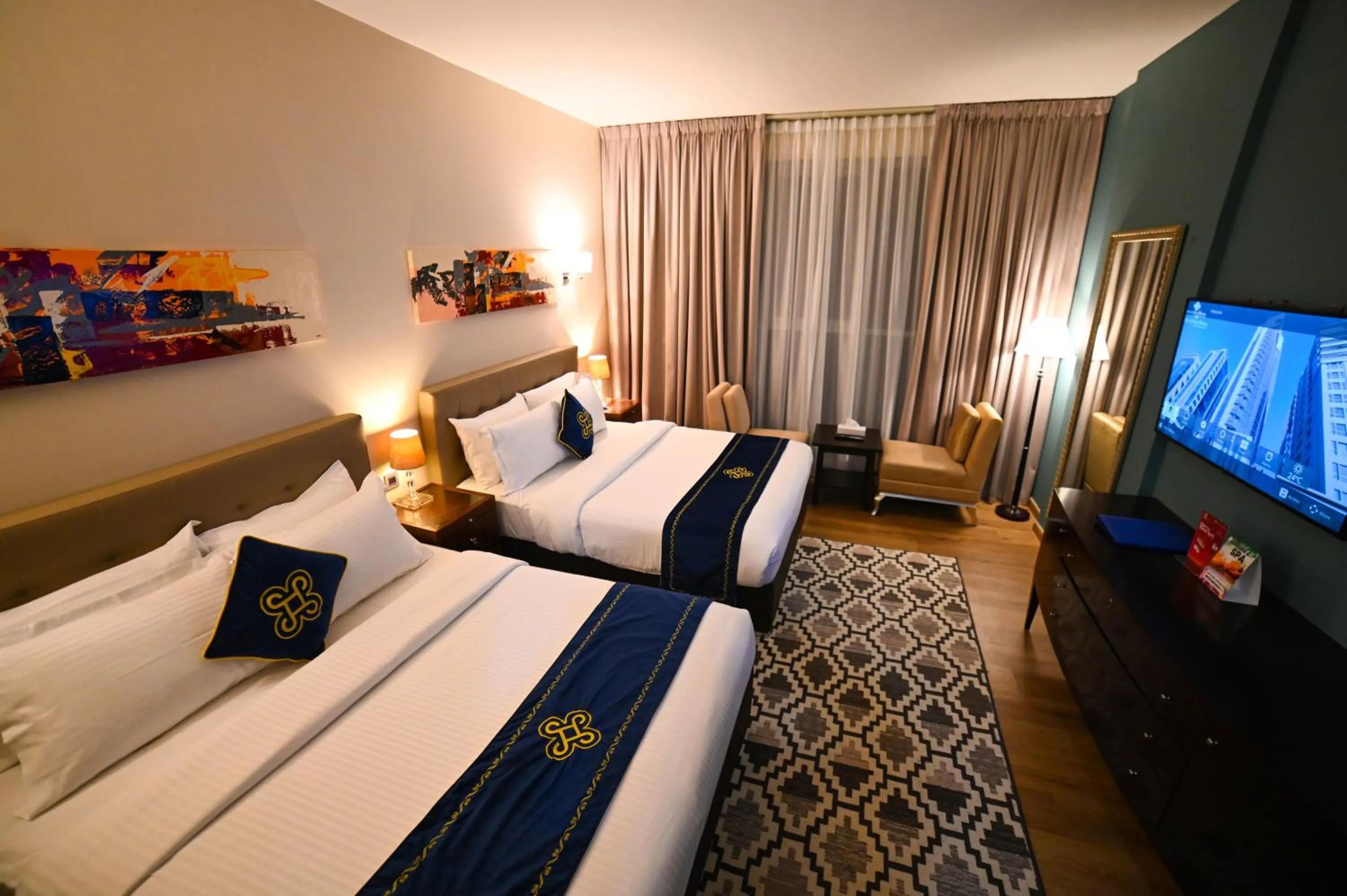 Deluxe Two Queen Bed in Seven Seas Hotel