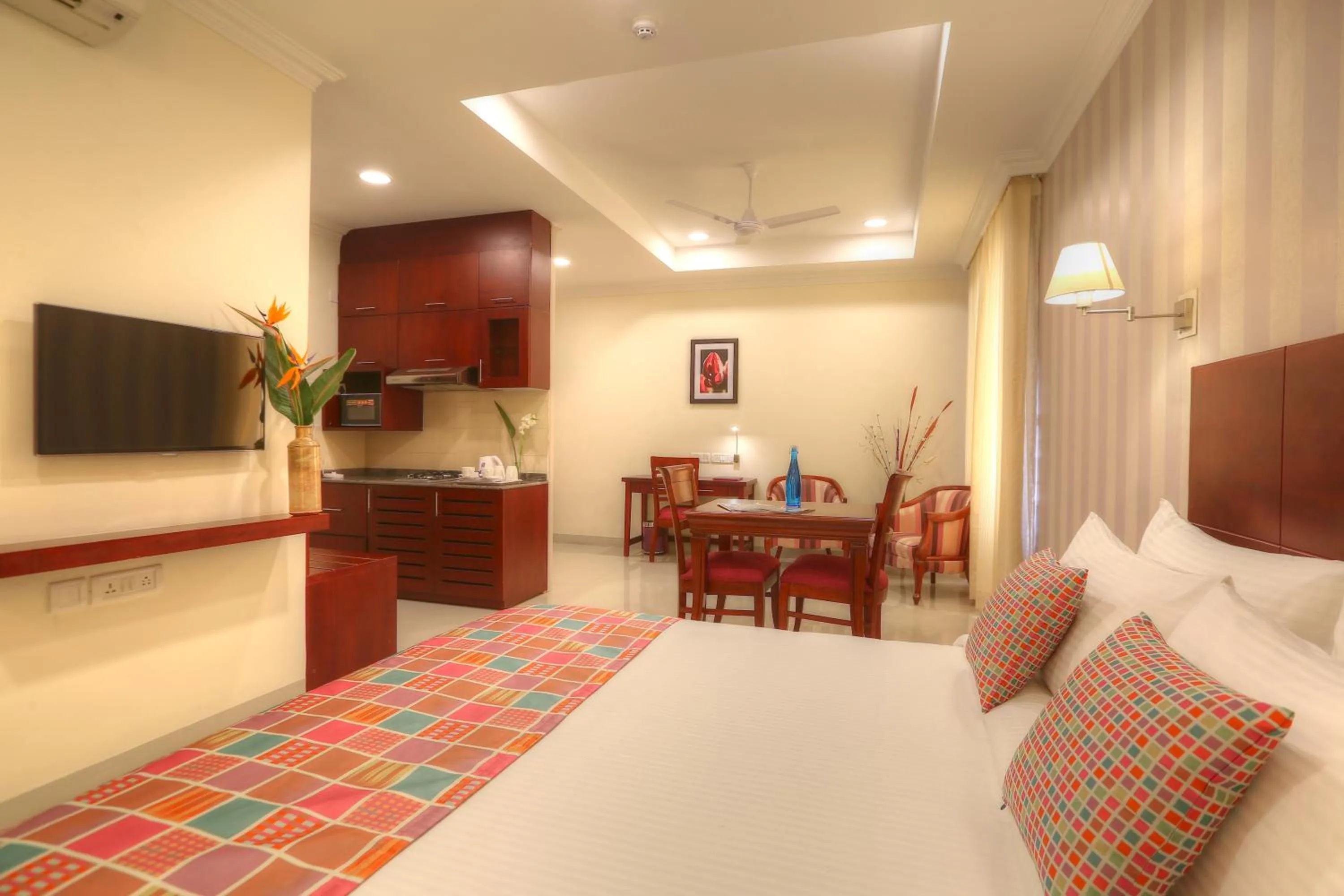 Superior Room - single occupancy in Lilac Hotel 3rd Block