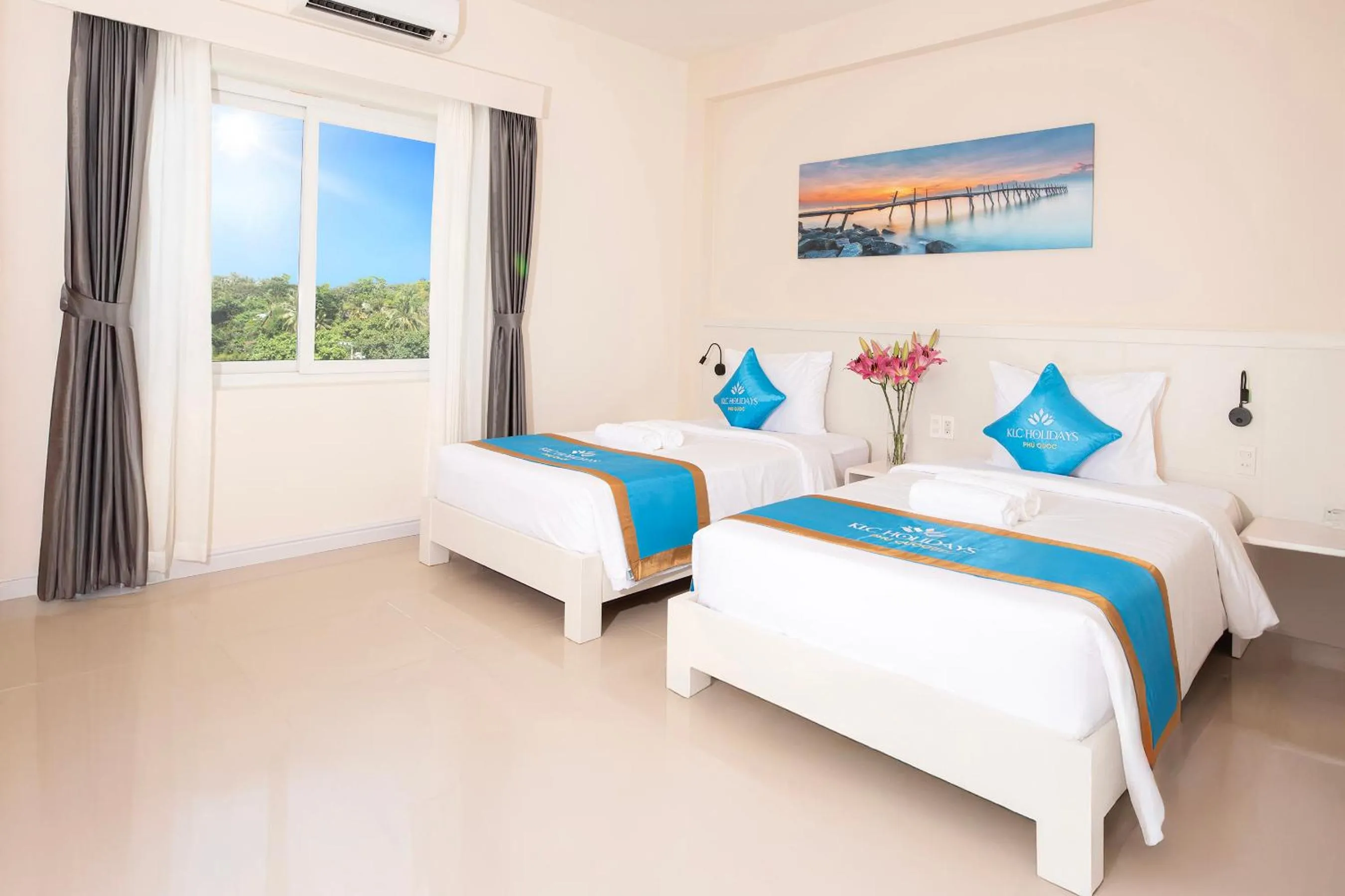 Deluxe Twin Room in KLC Holidays Phu Quoc Hotel