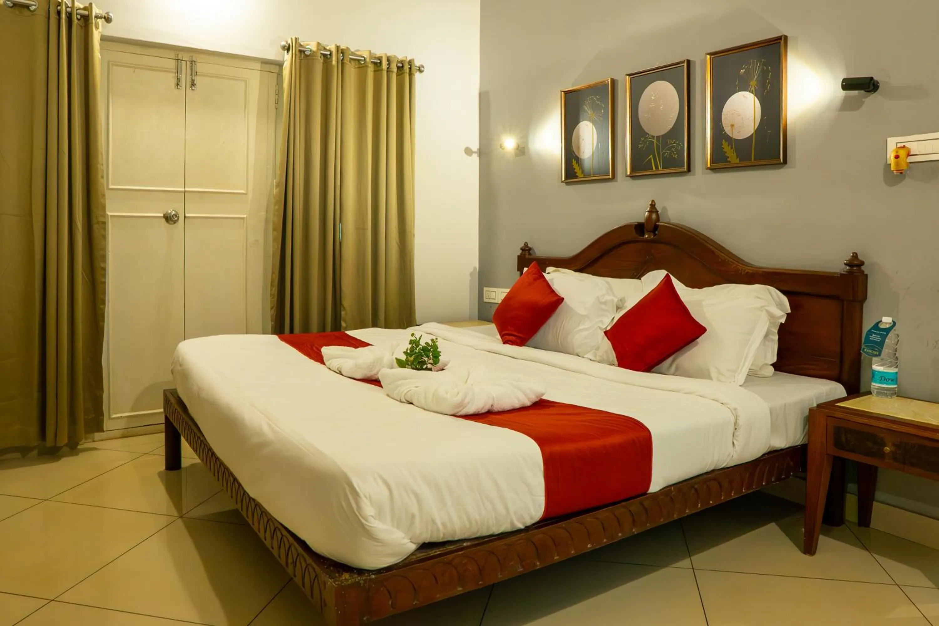 Deluxe Room in Wayanad Ranches Resorts