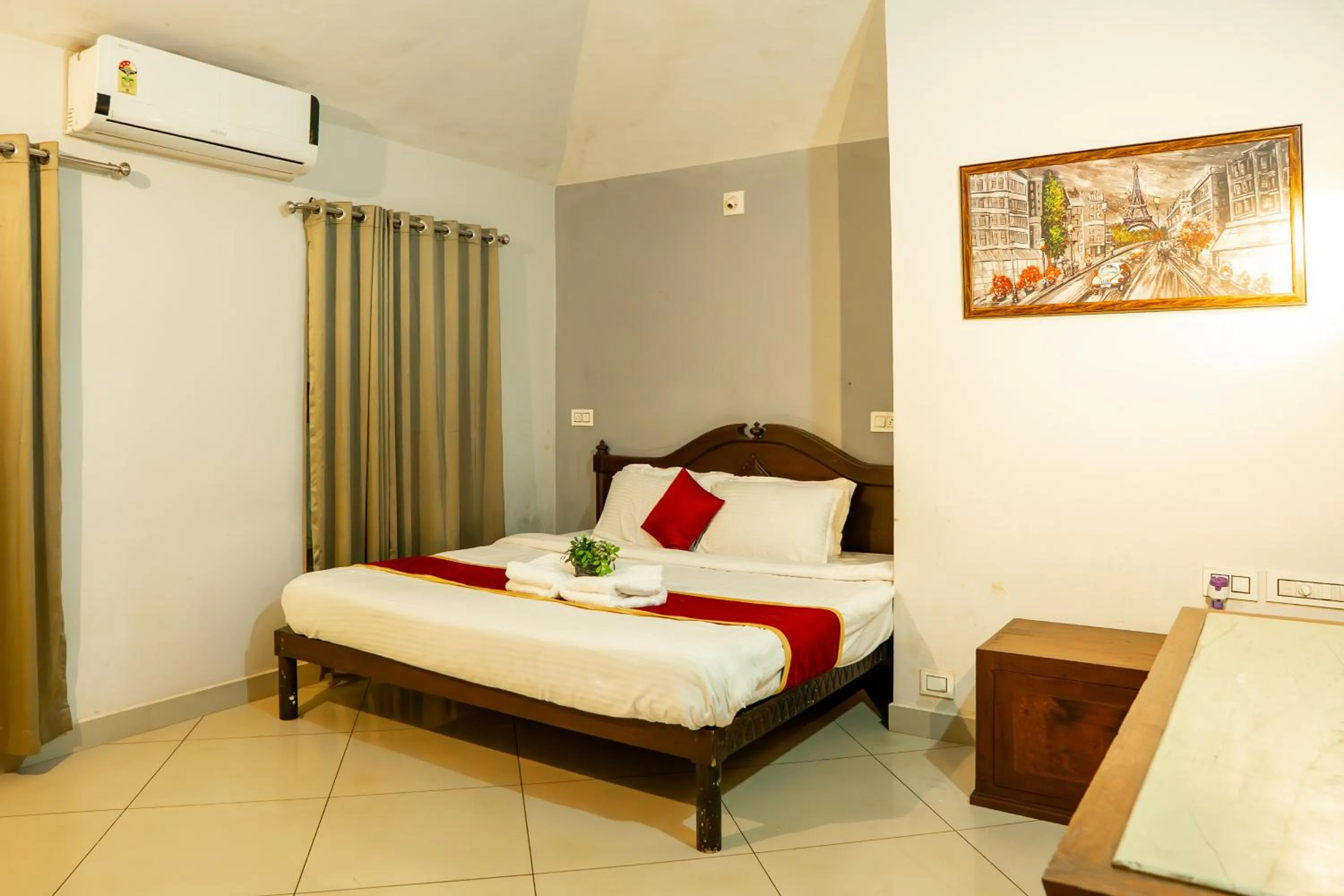 Queen Room in Wayanad Ranches Resorts