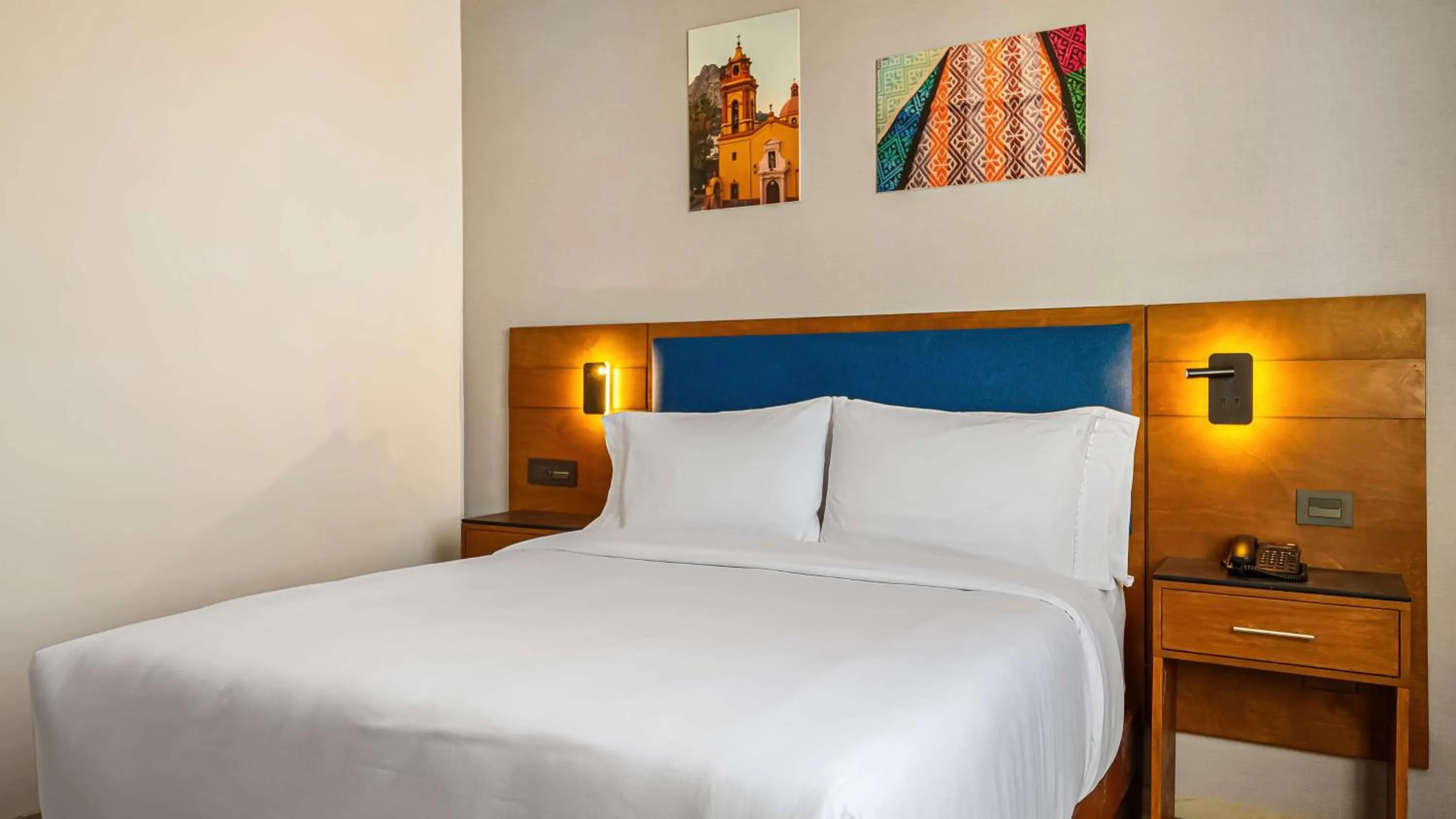 Queen Room - Non-Smoking in Hampton By Hilton Queretaro Juriquilla