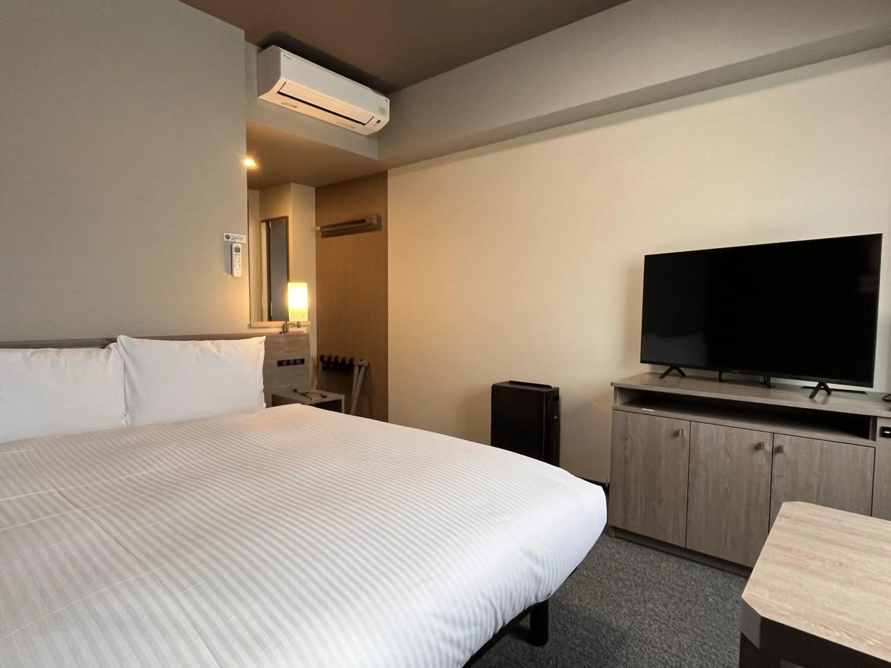 Double Room with Small Double Bed - single occupancy - Non Smoking in Hotel Route Inn Suzaka
